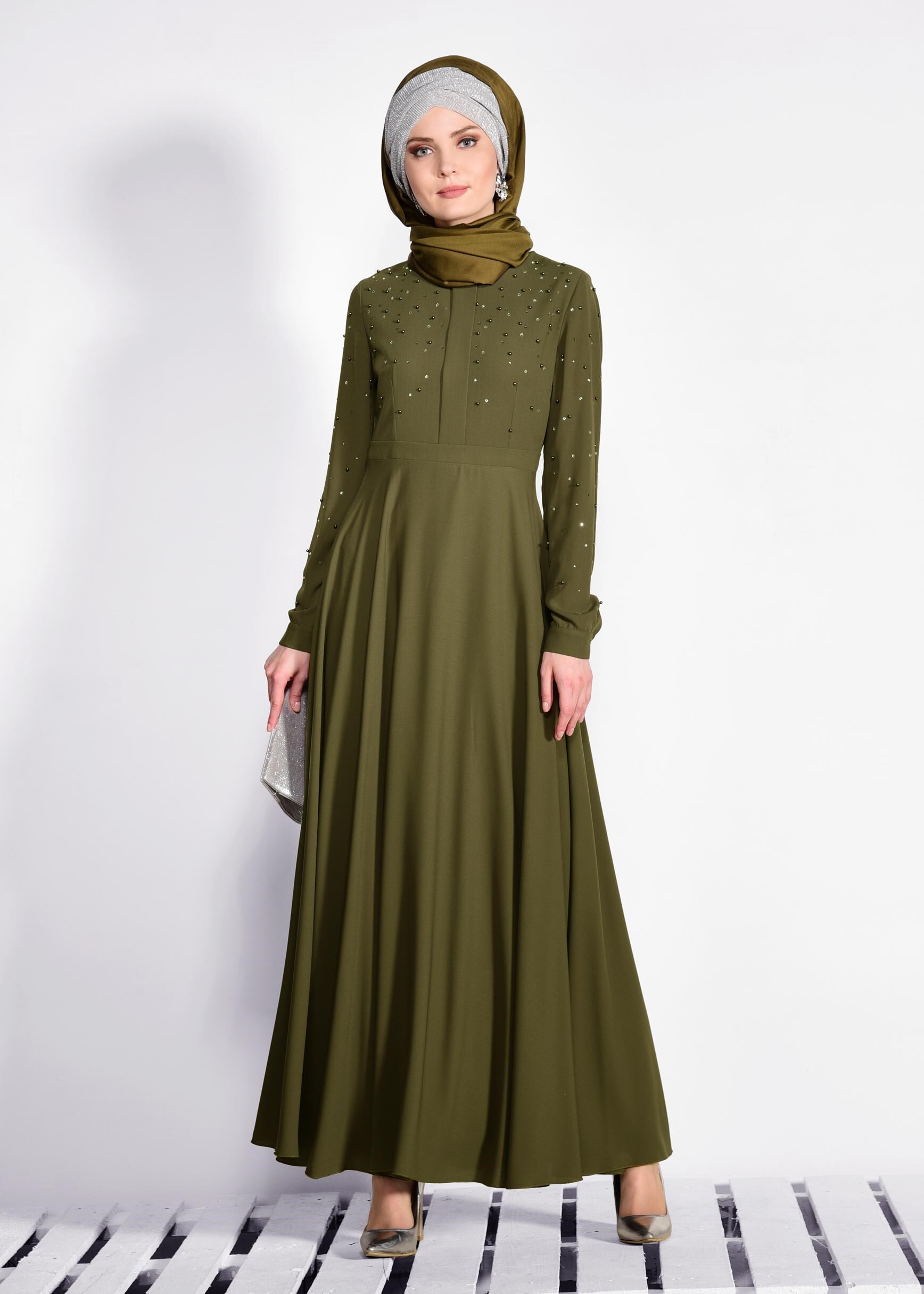 Tesettür giyim HAKİ İNCİ İŞLEMELİ ELBİSE 4228