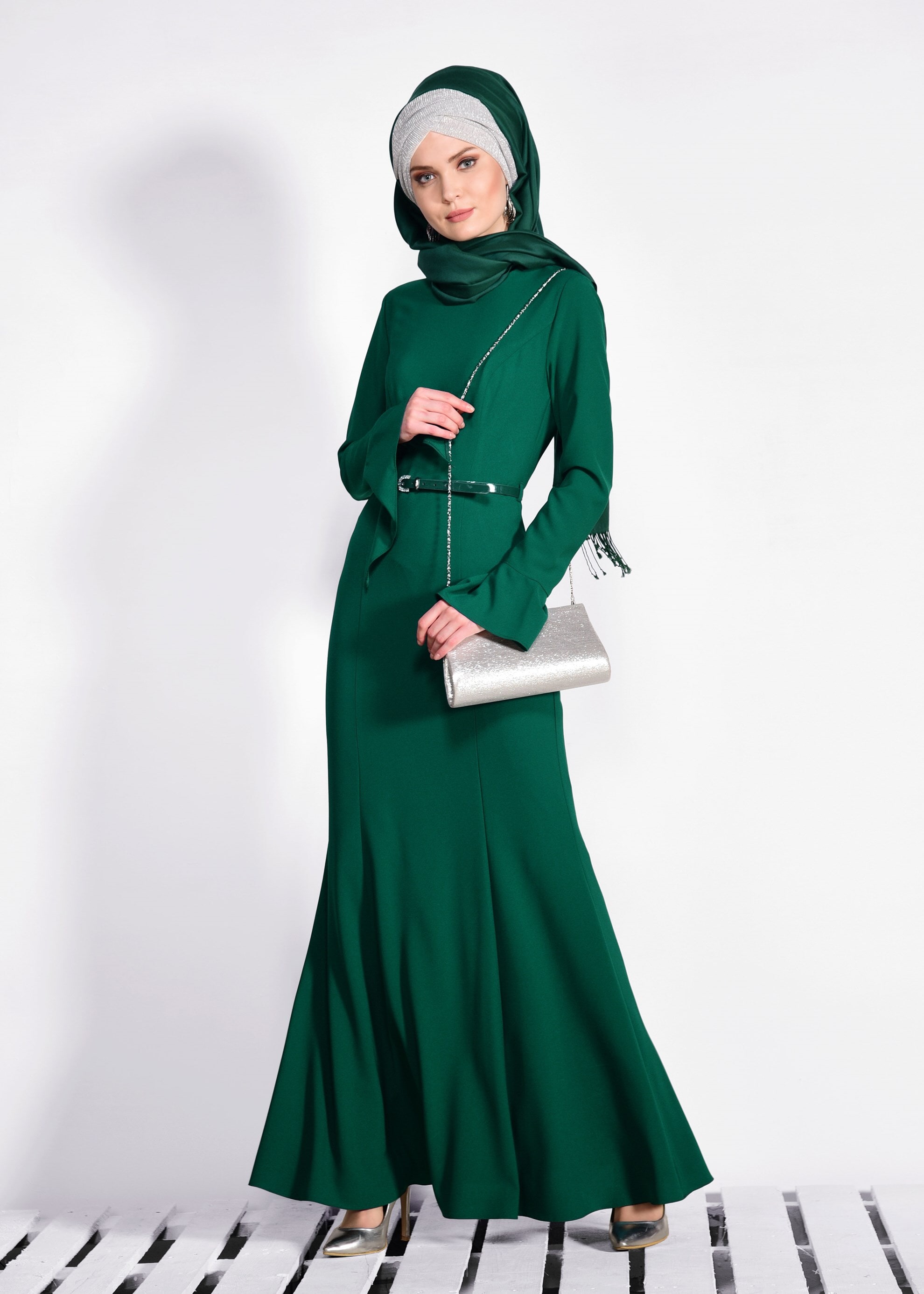 Tesettür giyim YEŞİL BİSİKLET YAKA ELBİSE 4289