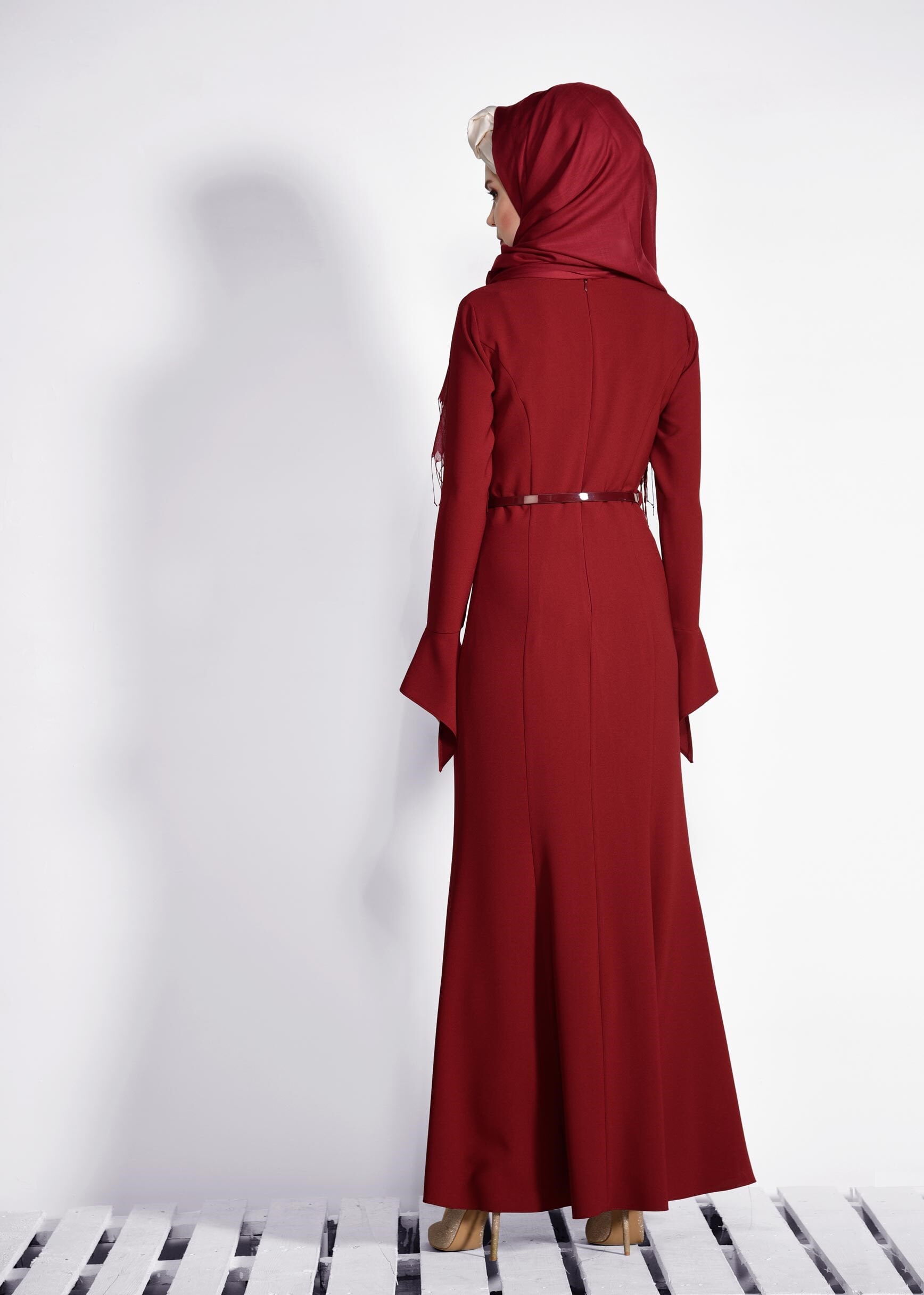 Tesettür giyim BORDO BİSİKLET YAKA ELBİSE 4289