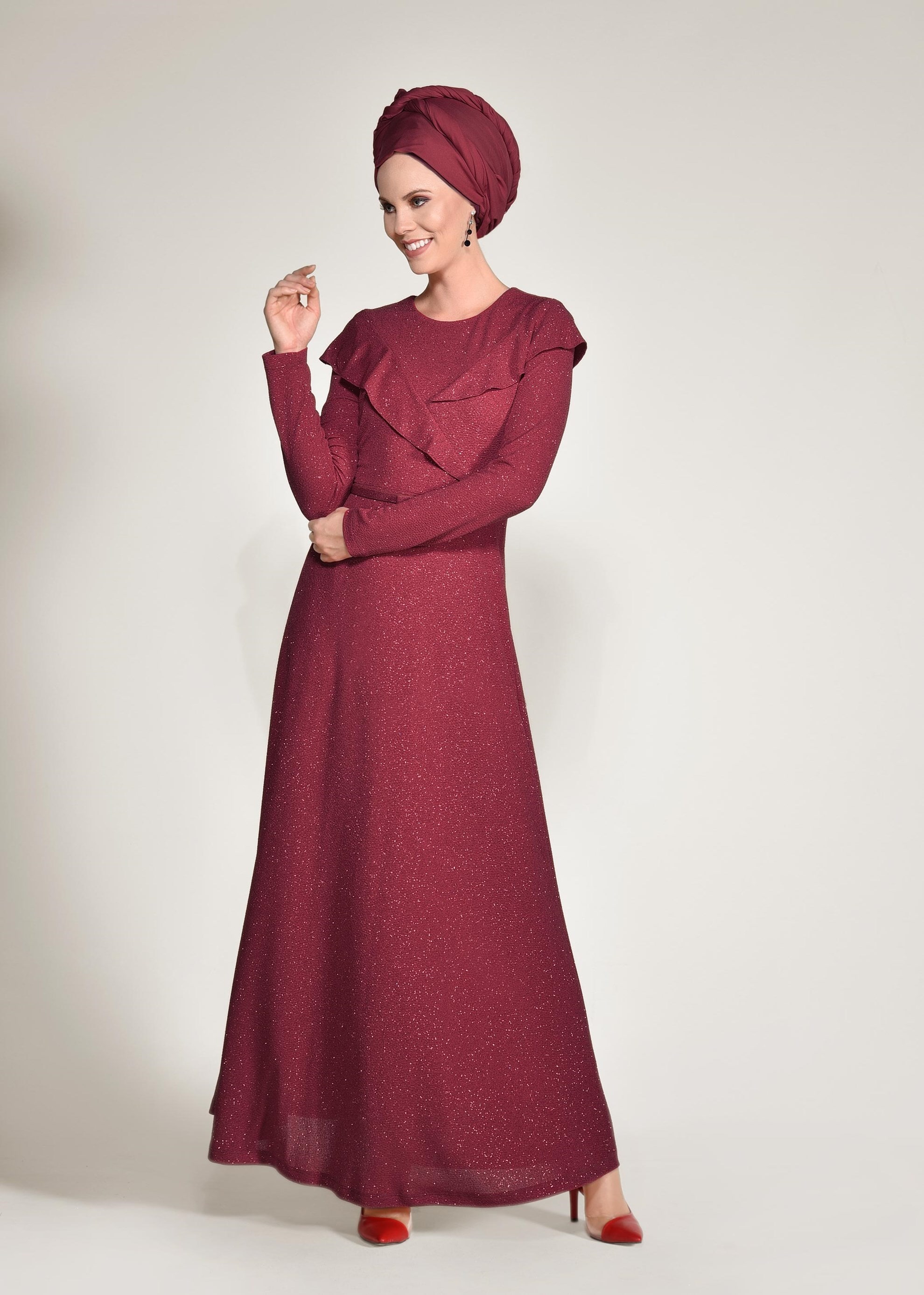 Tesettür giyim KIRMIZI BELİ KEMERLİ SİMLİ ABİYE ELBİSE 4308