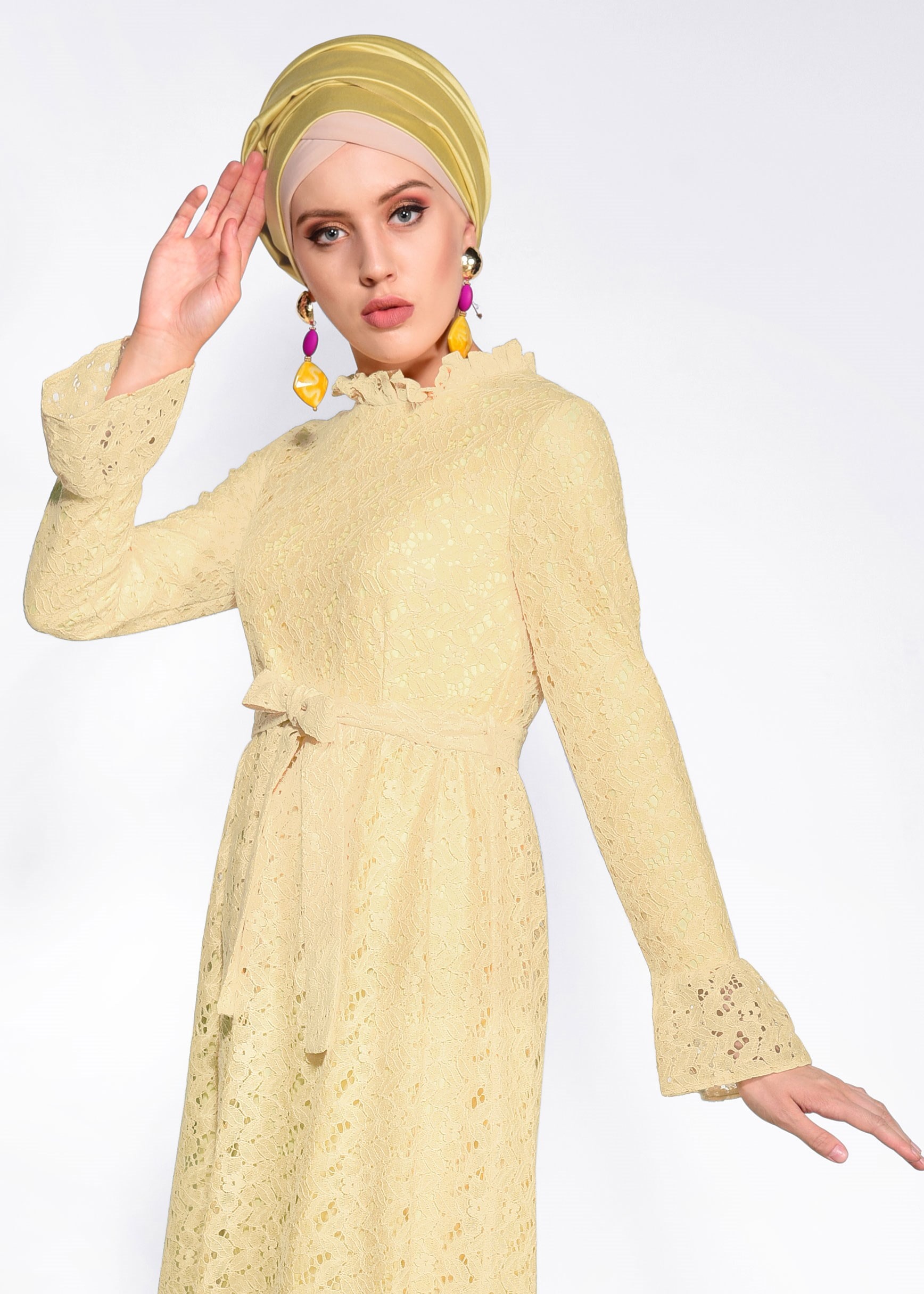 Tesettür giyim SARI BELİ KUŞAKLI DANTEL ELBİSE 4359-1