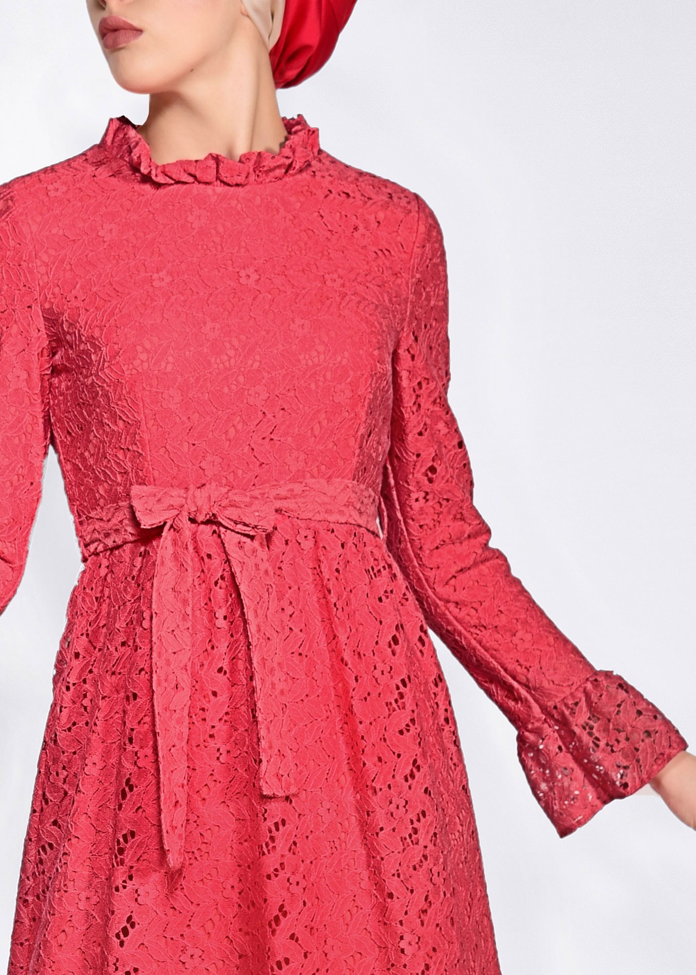 Tesettür giyim MERCAN BELİ KUŞAKLI DANTEL ELBİSE 4359-1