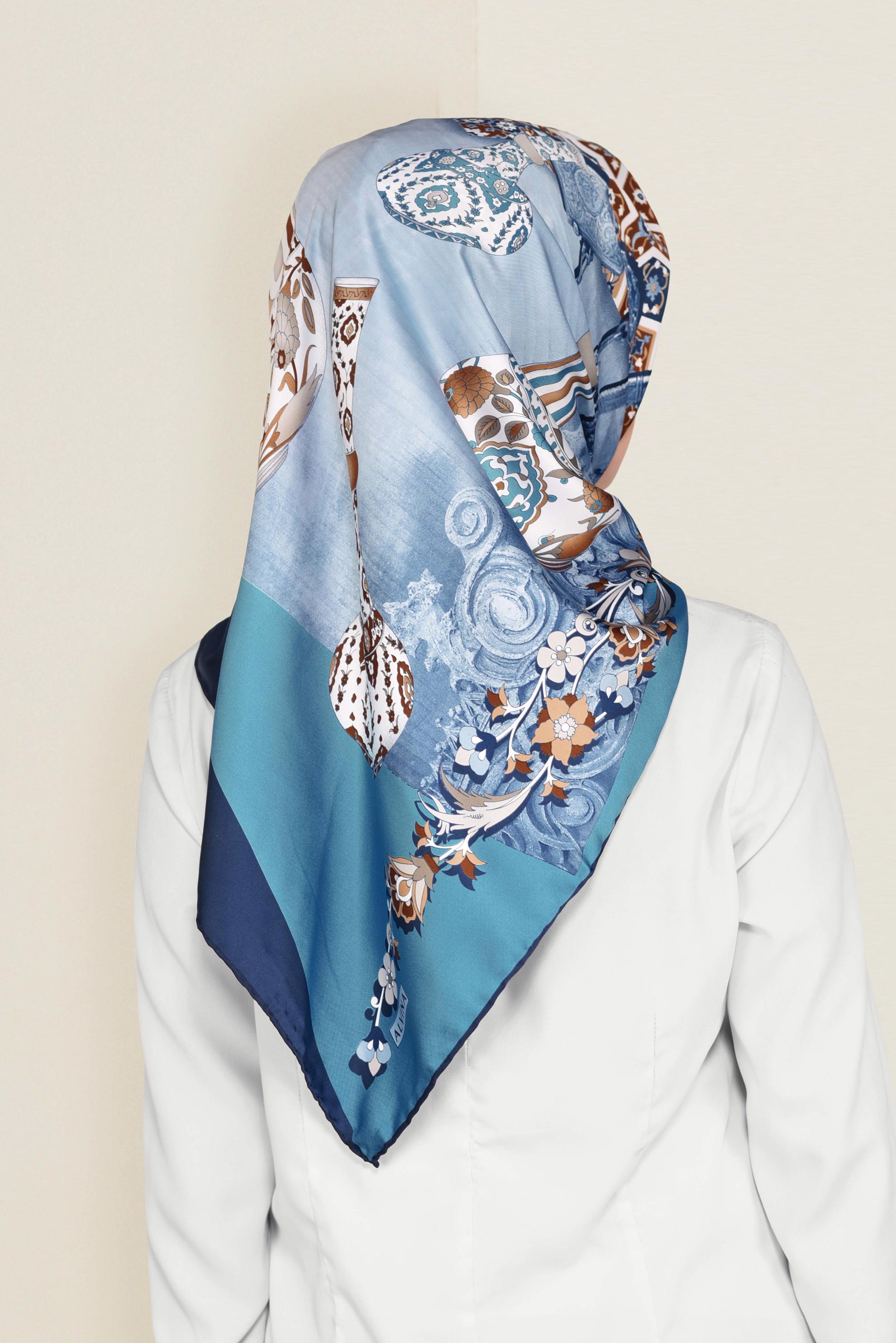 Tesettür giyim MAVİ 11391-1 ALVİNA DESENLİ EŞARP