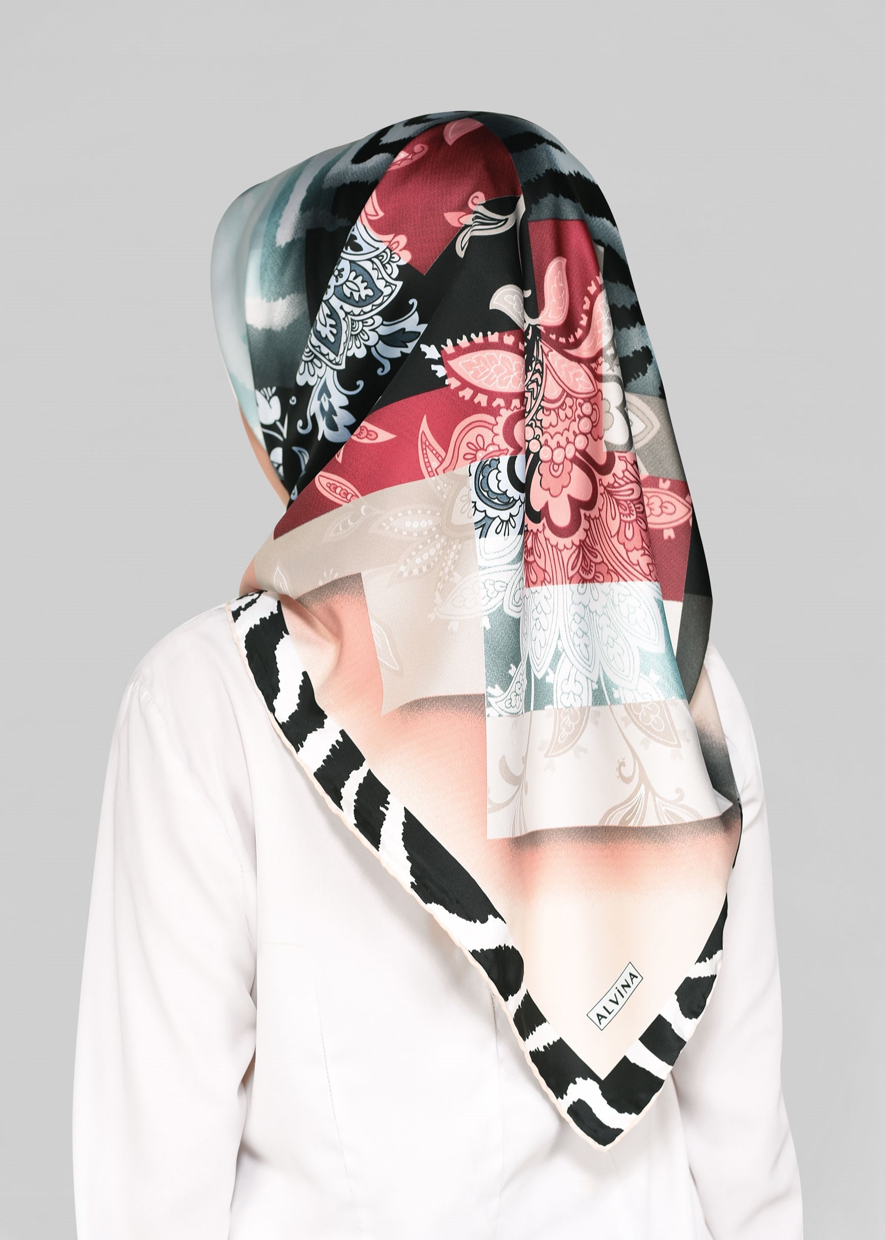 Tesettür giyim PUDRA 11392-1 ALVİNA DESENLİ EŞARP