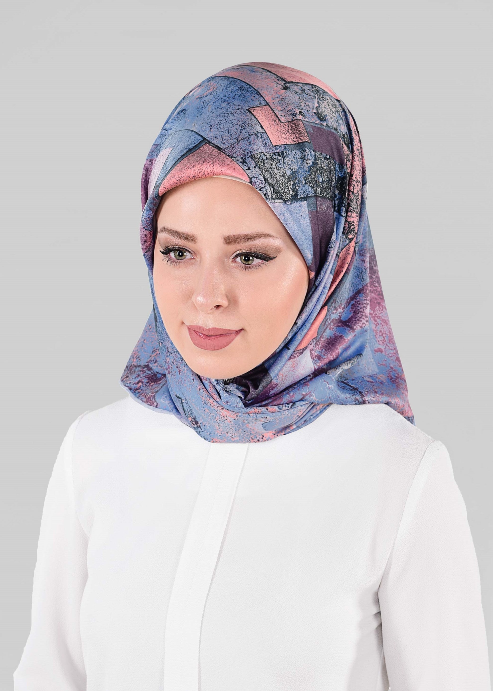 Tesettür giyim MAVİ 12026-1 ALVİNA DESENLİ EŞARP