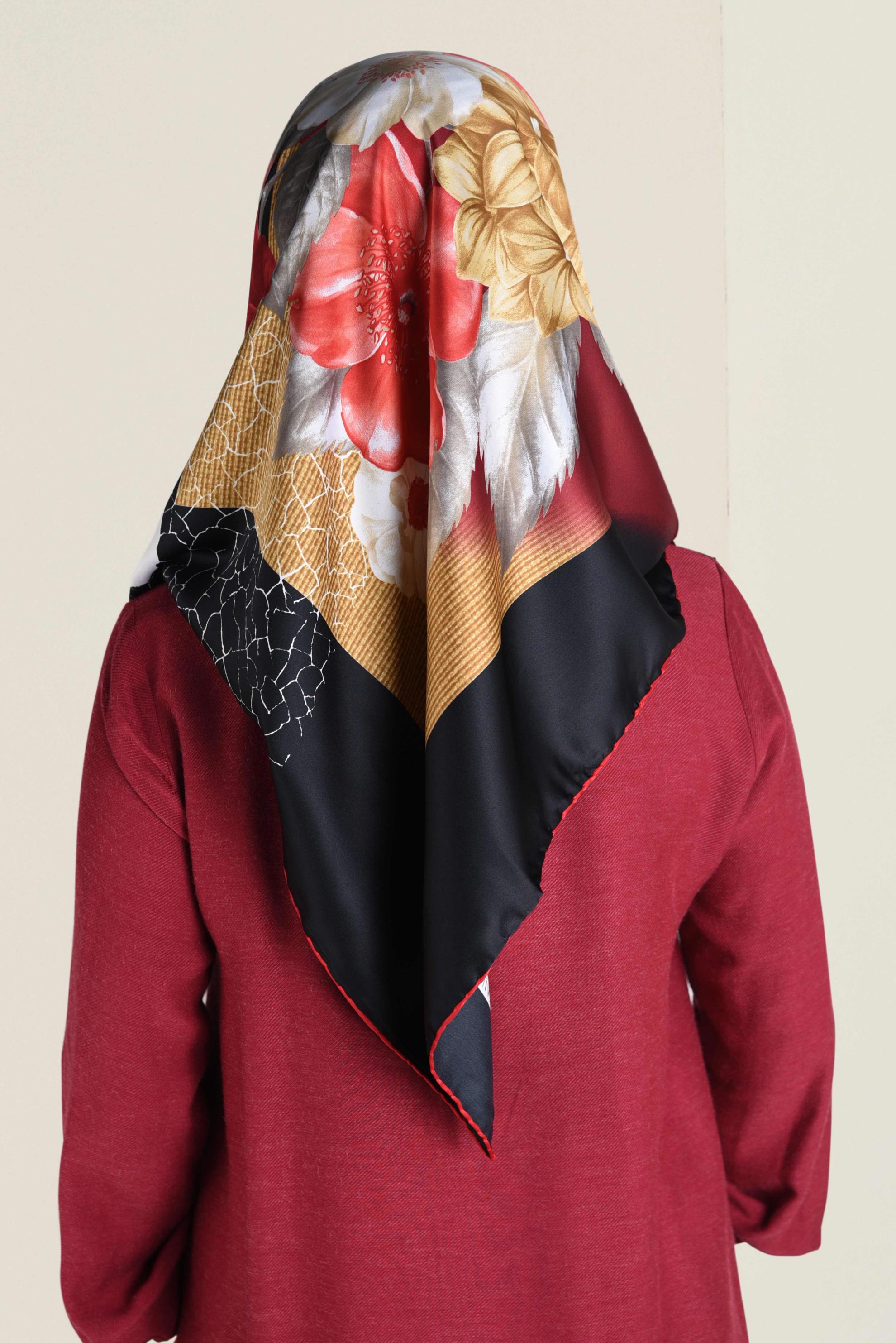 Tesettür giyim SİYAH 12060-1 ALVİNA DESENLİ EŞARP