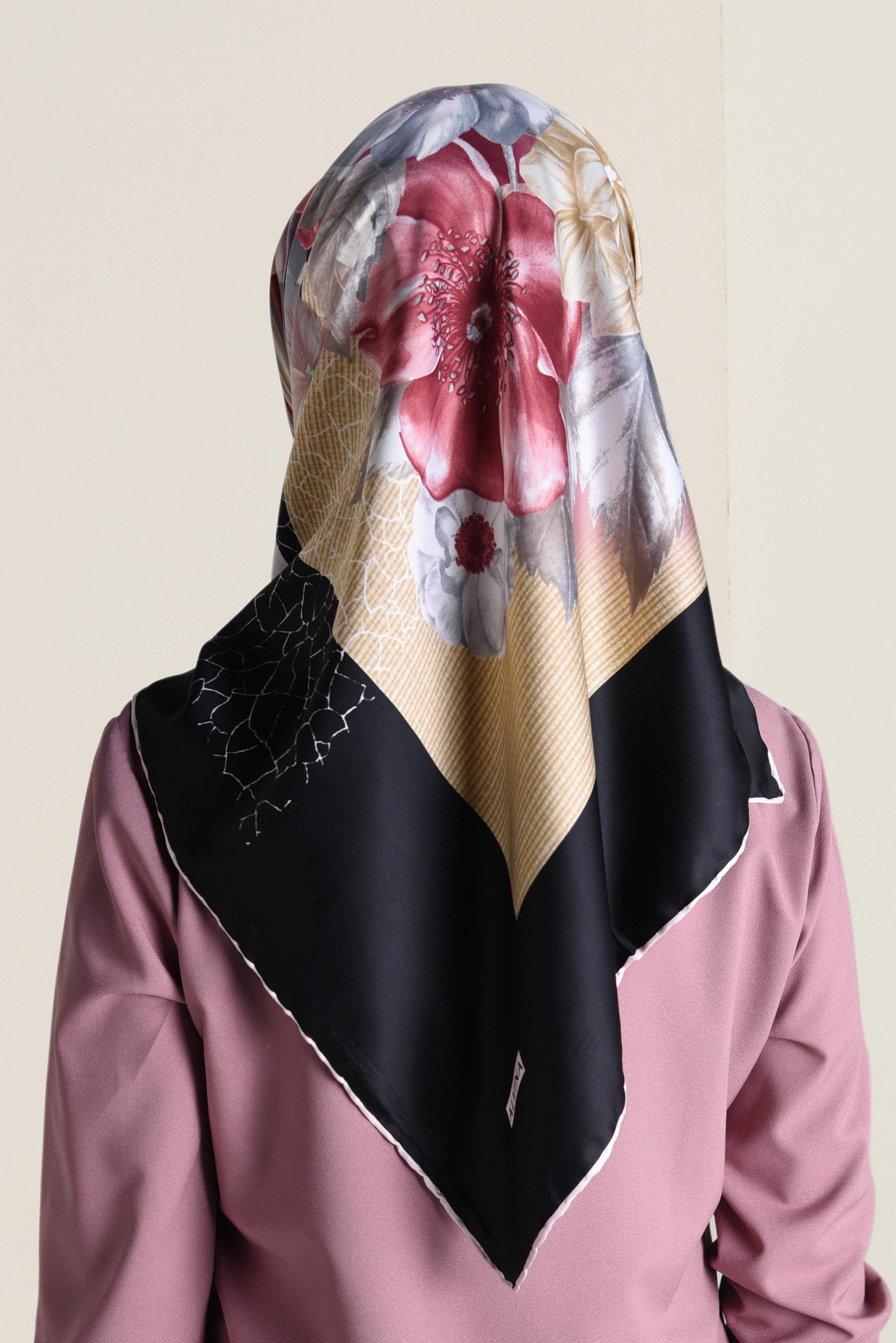 Tesettür giyim SİYAH 12060-1 ALVİNA DESENLİ EŞARP