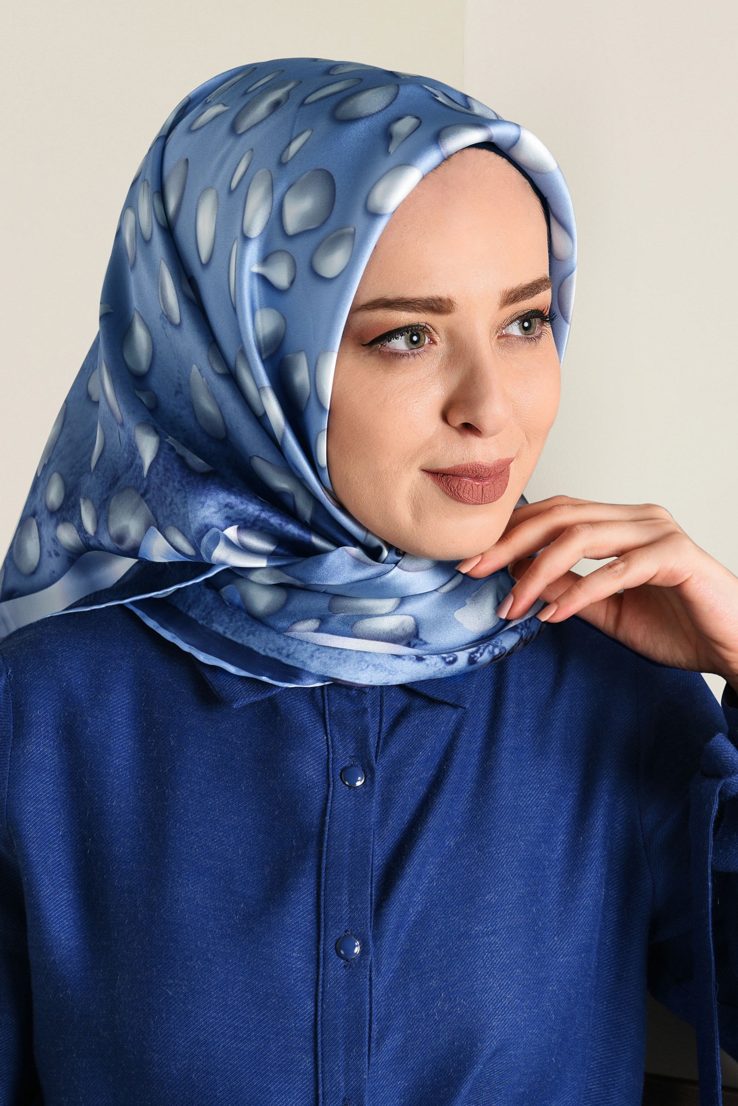 Tesettür giyim LACİVERT 17223-1  ALVİNA İPEK EŞARP