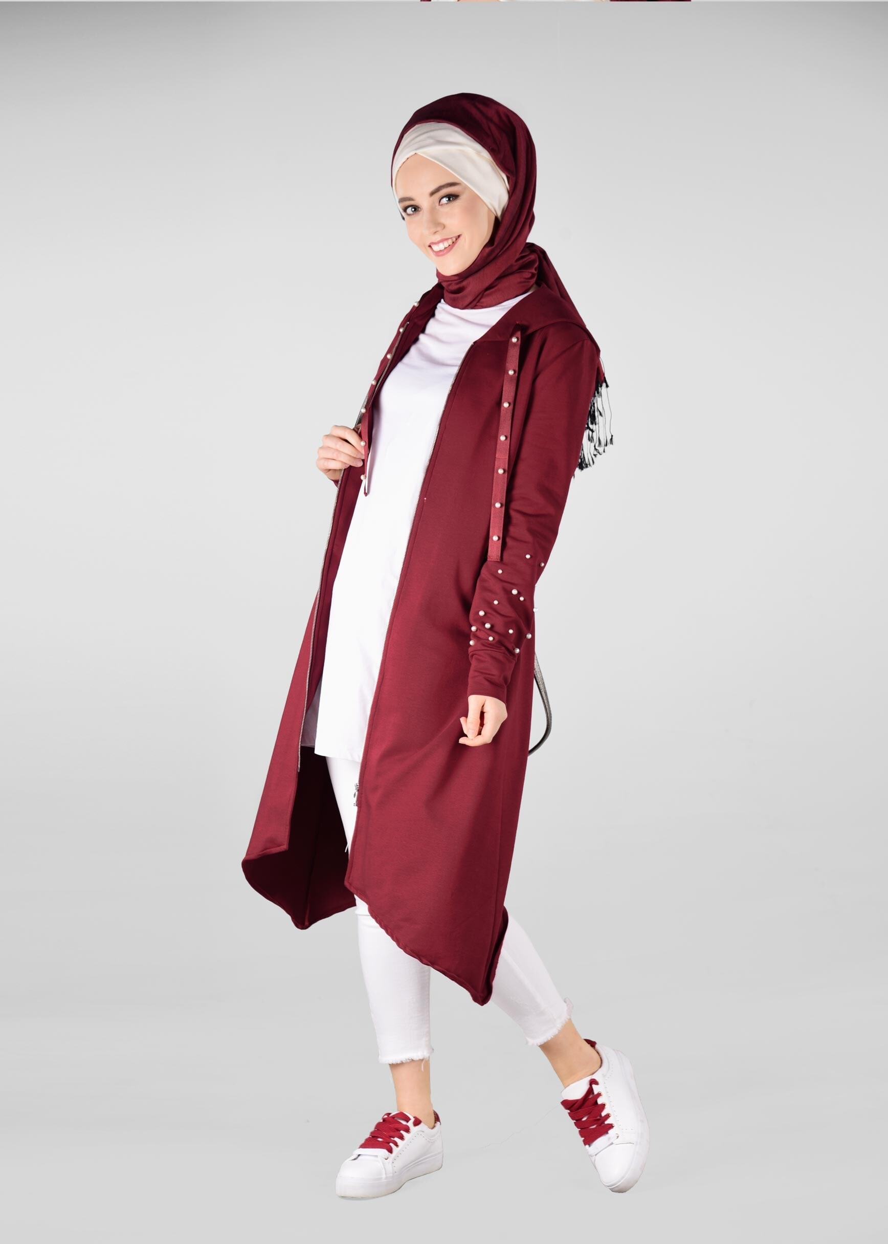 Tesettür giyim BORDO KAPÜŞONLU İNCİLİ EŞOFMAN TUNİK 4010