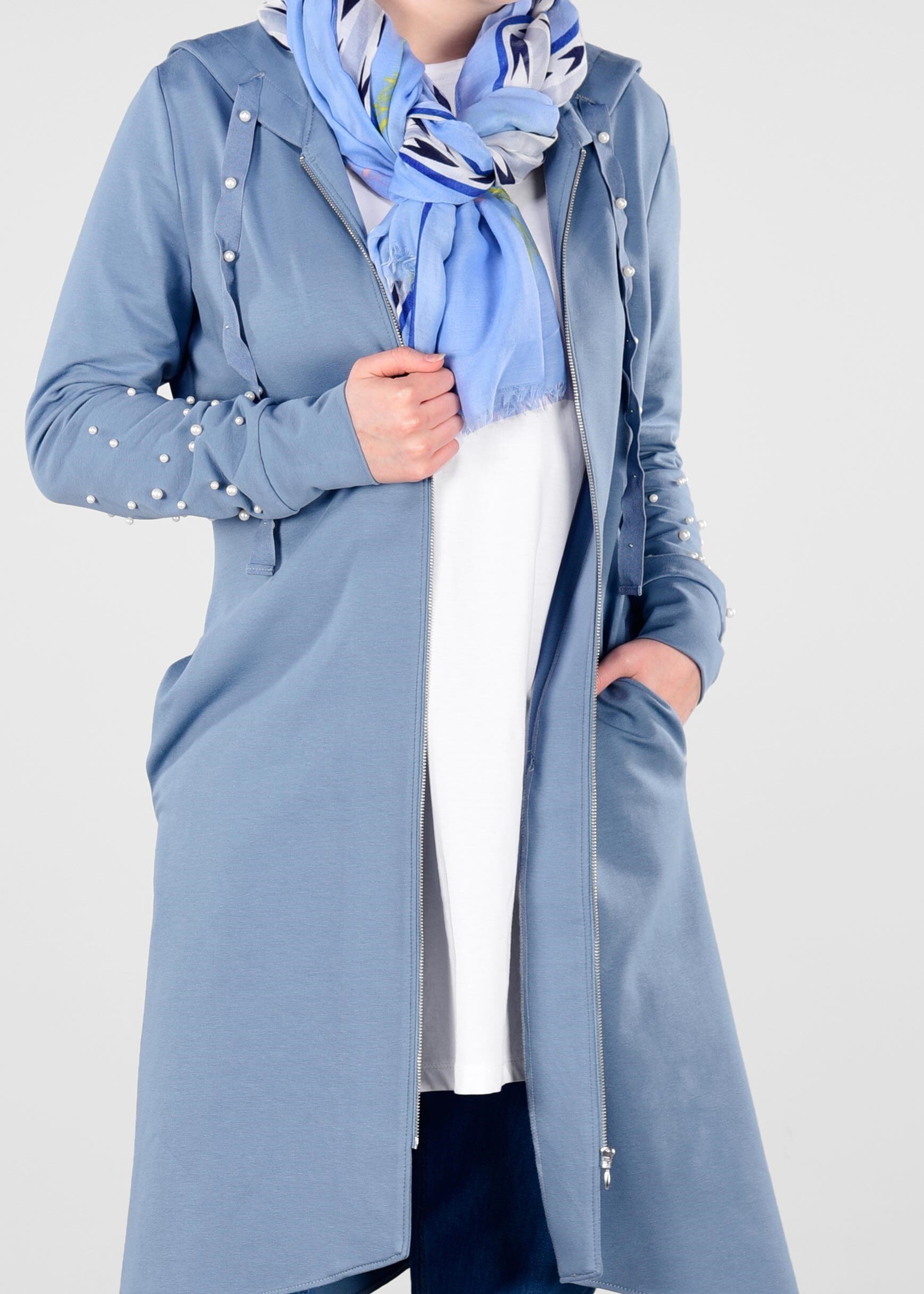 Tesettür giyim MAVİ KAPÜŞONLU İNCİLİ EŞOFMAN TUNİK 4010