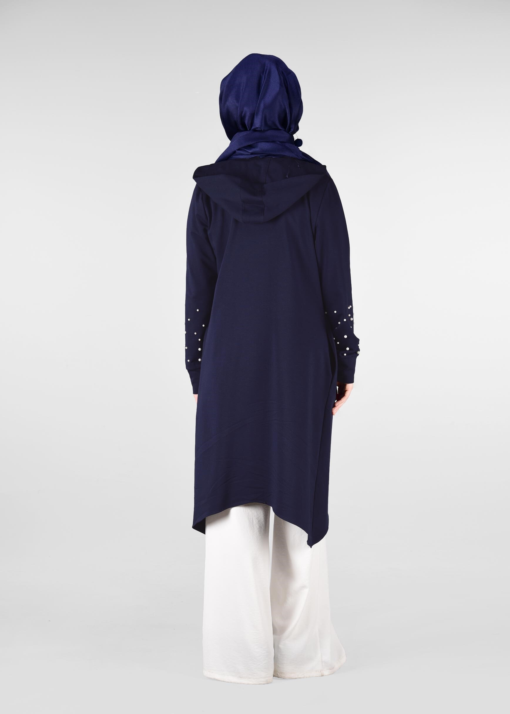 Tesettür giyim LACİVERT KAPÜŞONLU İNCİLİ EŞOFMAN TUNİK 4010