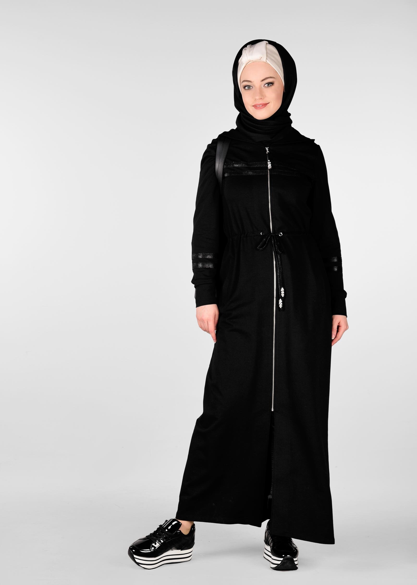 Tesettür giyim SİYAH 4011 NEW LERİDA EŞOFMAN TUNİK 38/46 TEK40