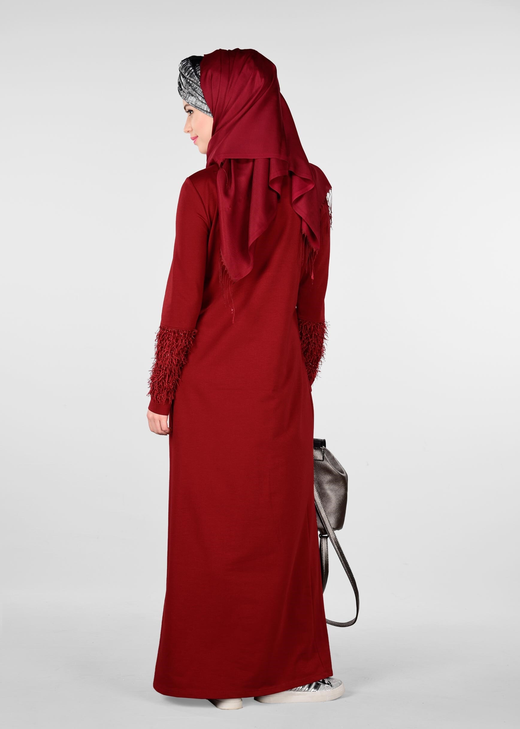 Tesettür giyim BORDO KOLLARI SAÇAKLI EŞOFMAN ELBİSE 4038 
