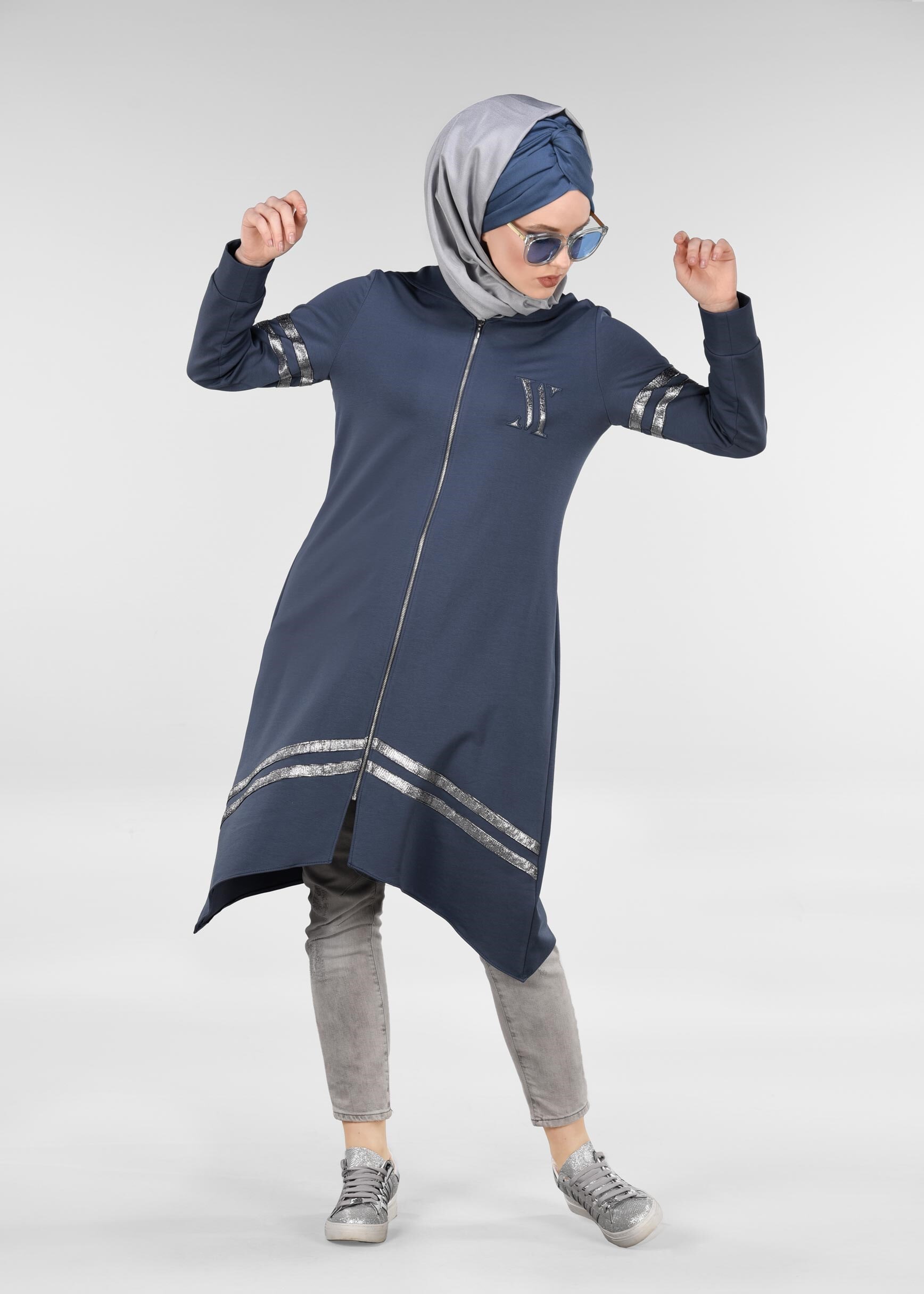 Tesettür giyim LACİVERT ŞERİT DETAYLI EŞOFMAN TUNİK 4039
