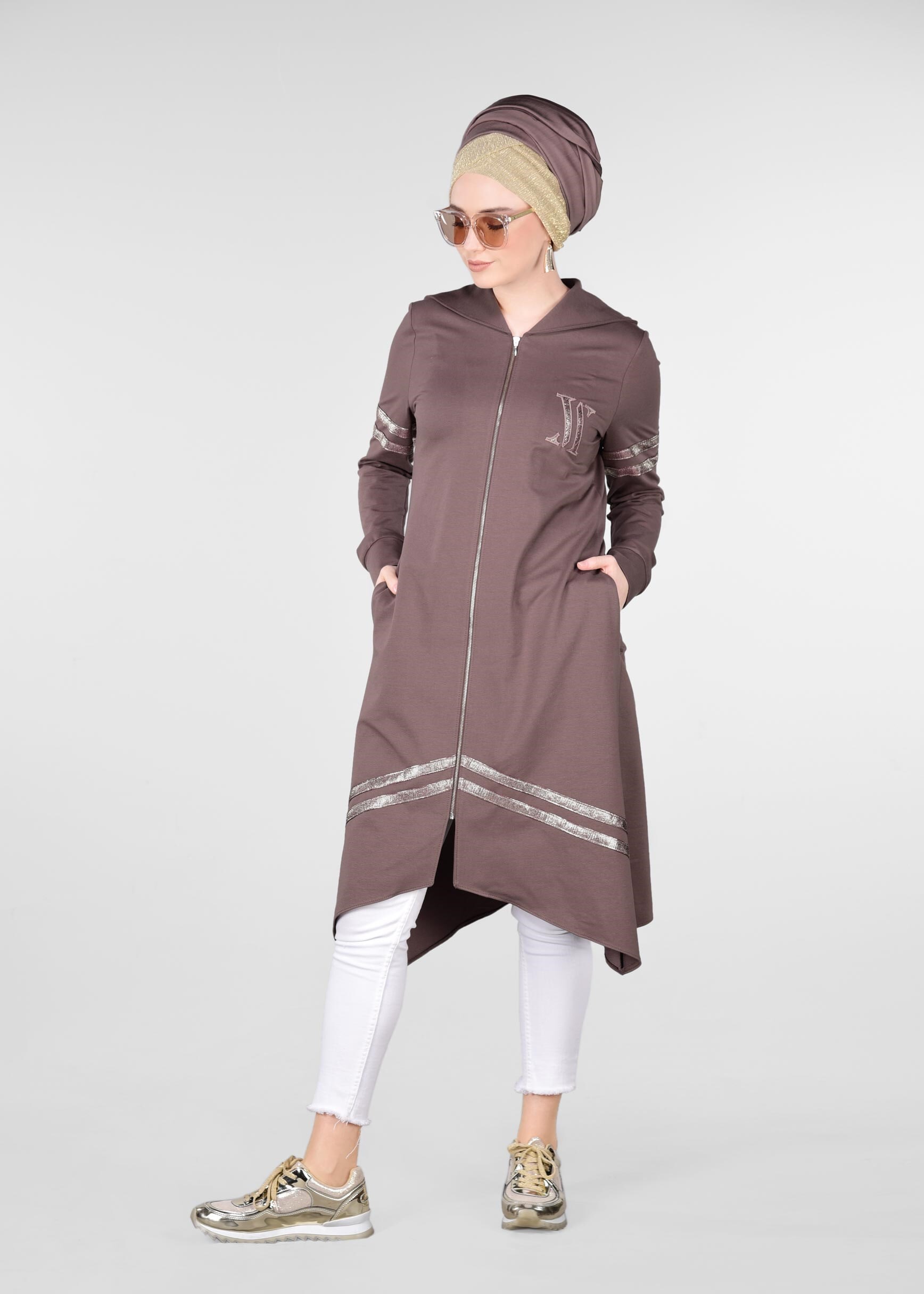 Tesettür giyim PEMBE ŞERİT DETAYLI EŞOFMAN TUNİK 4039