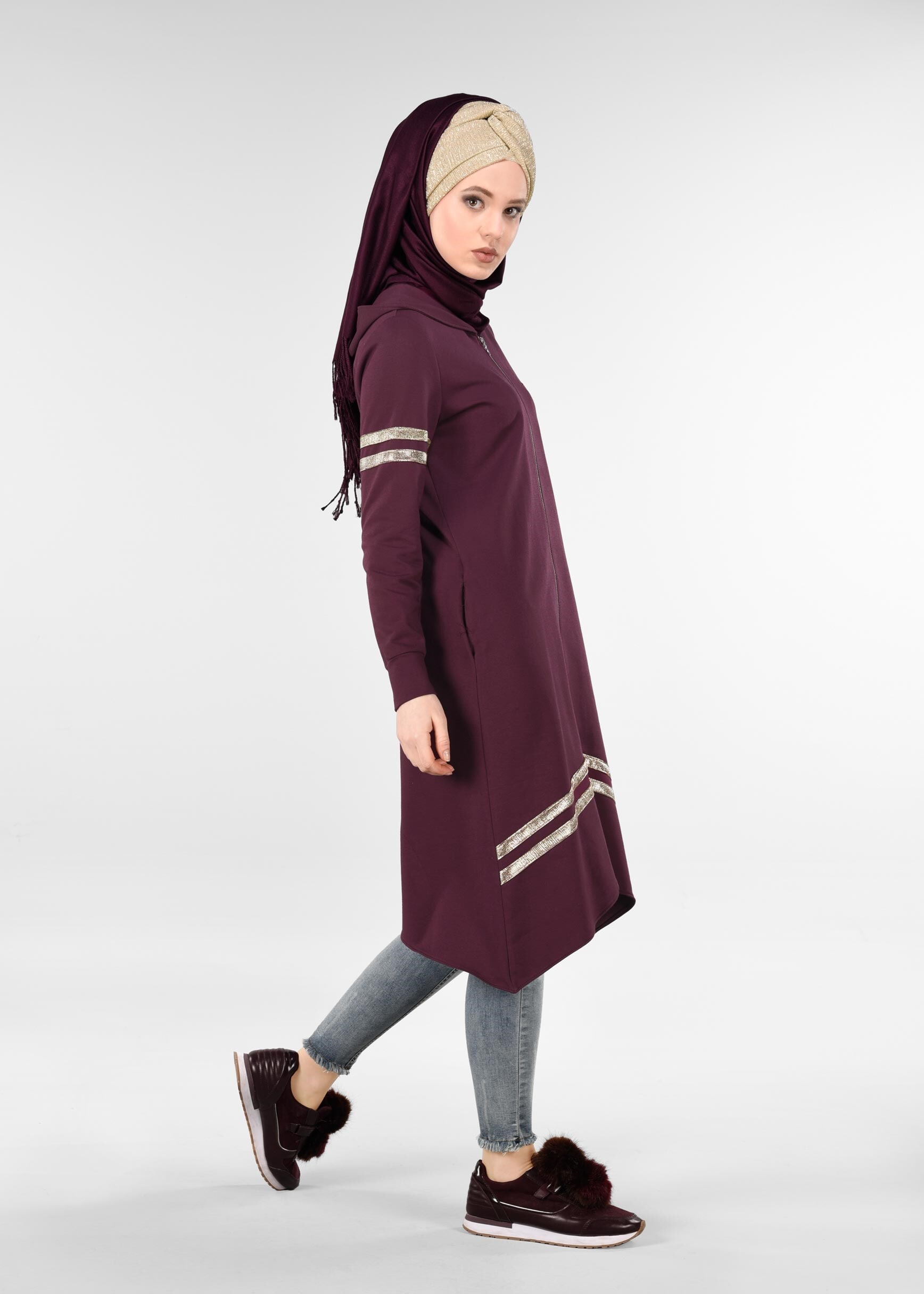 Tesettür giyim MOR ŞERİT DETAYLI EŞOFMAN TUNİK 4039