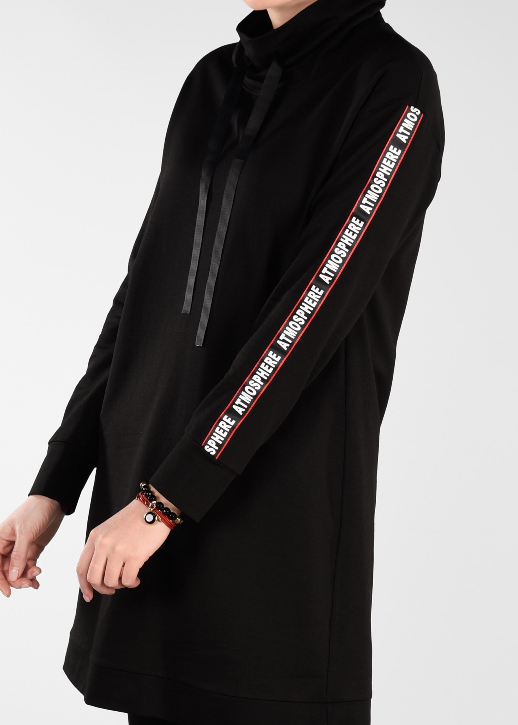 Tesettür giyim SİYAH KOLLARI ŞERİT DETAYLI 2&prime;Lİ EŞOFMAN TAKIM 4040