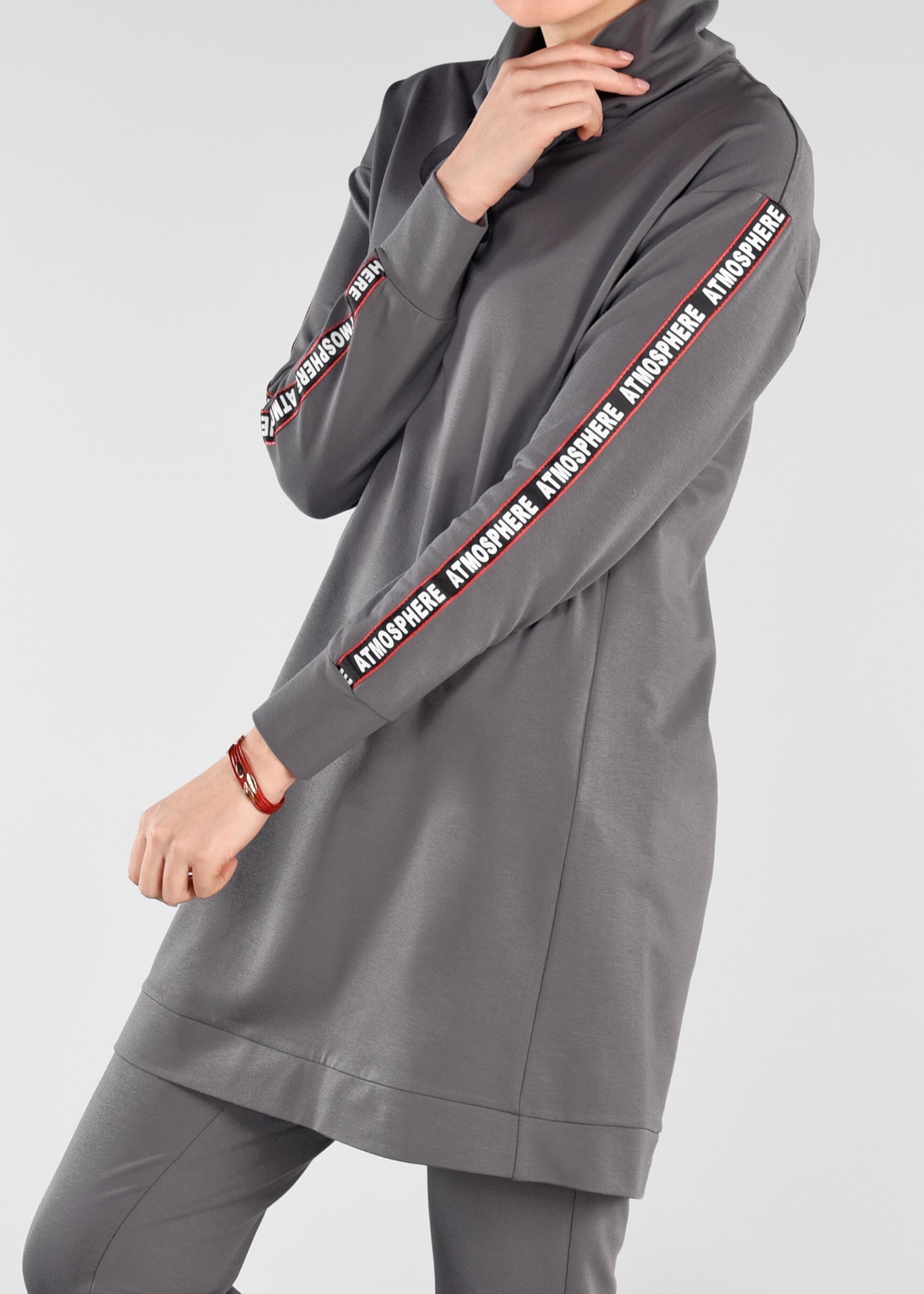 Tesettür giyim GRİ KOLLARI ŞERİT DETAYLI 2&prime;Lİ EŞOFMAN TAKIM 4040