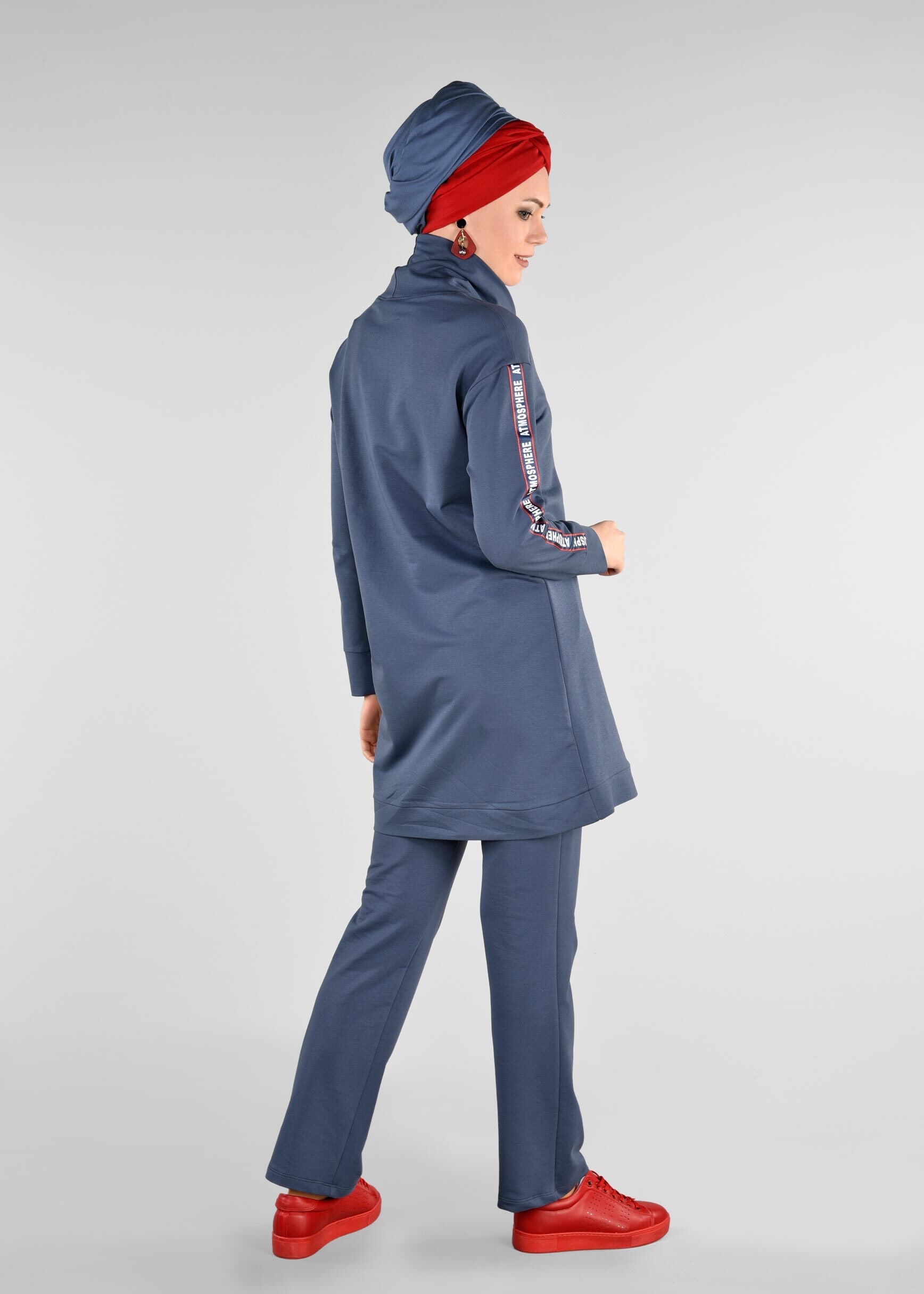 Tesettür giyim LACİVERT KOLLARI ŞERİT DETAYLI 2&prime;Lİ EŞOFMAN TAKIM 4040