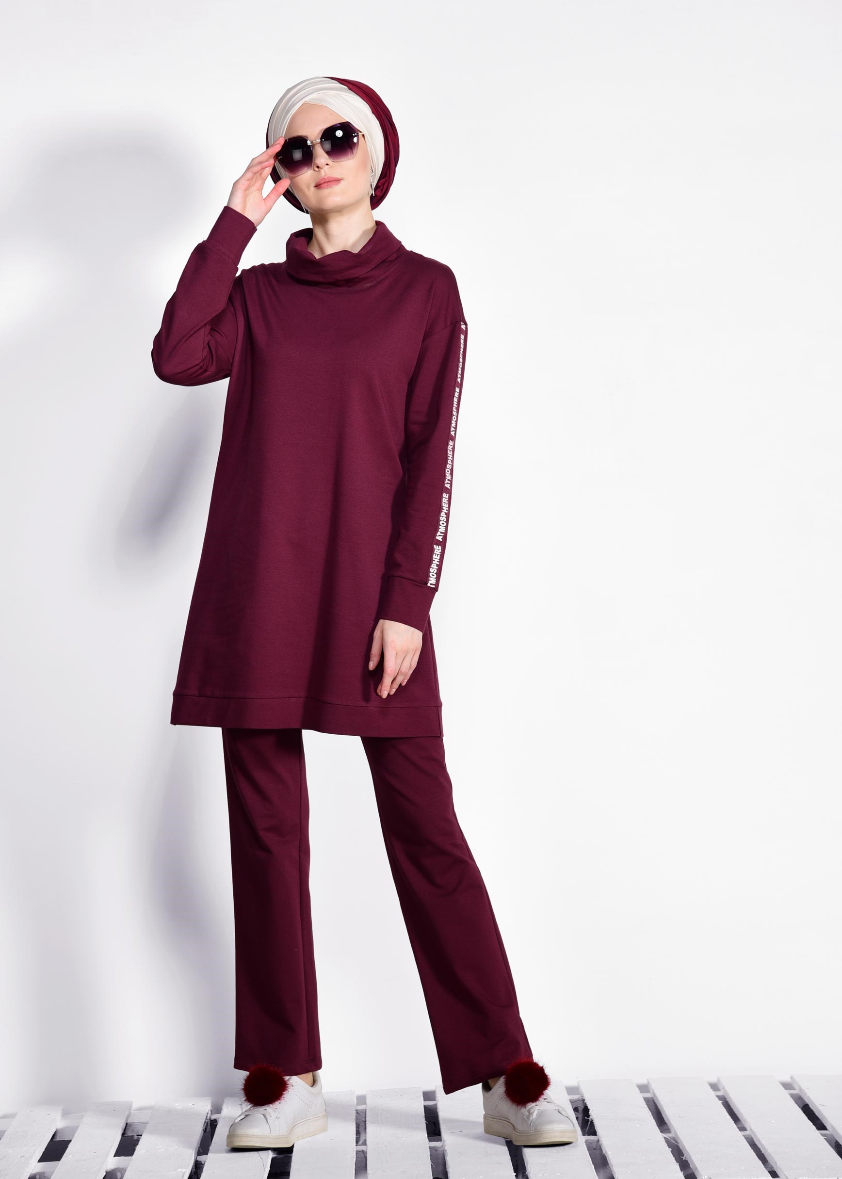 Tesettür giyim MOR KOLLARI ŞERİT DETAYLI 2&prime;Lİ EŞOFMAN TAKIM 4040