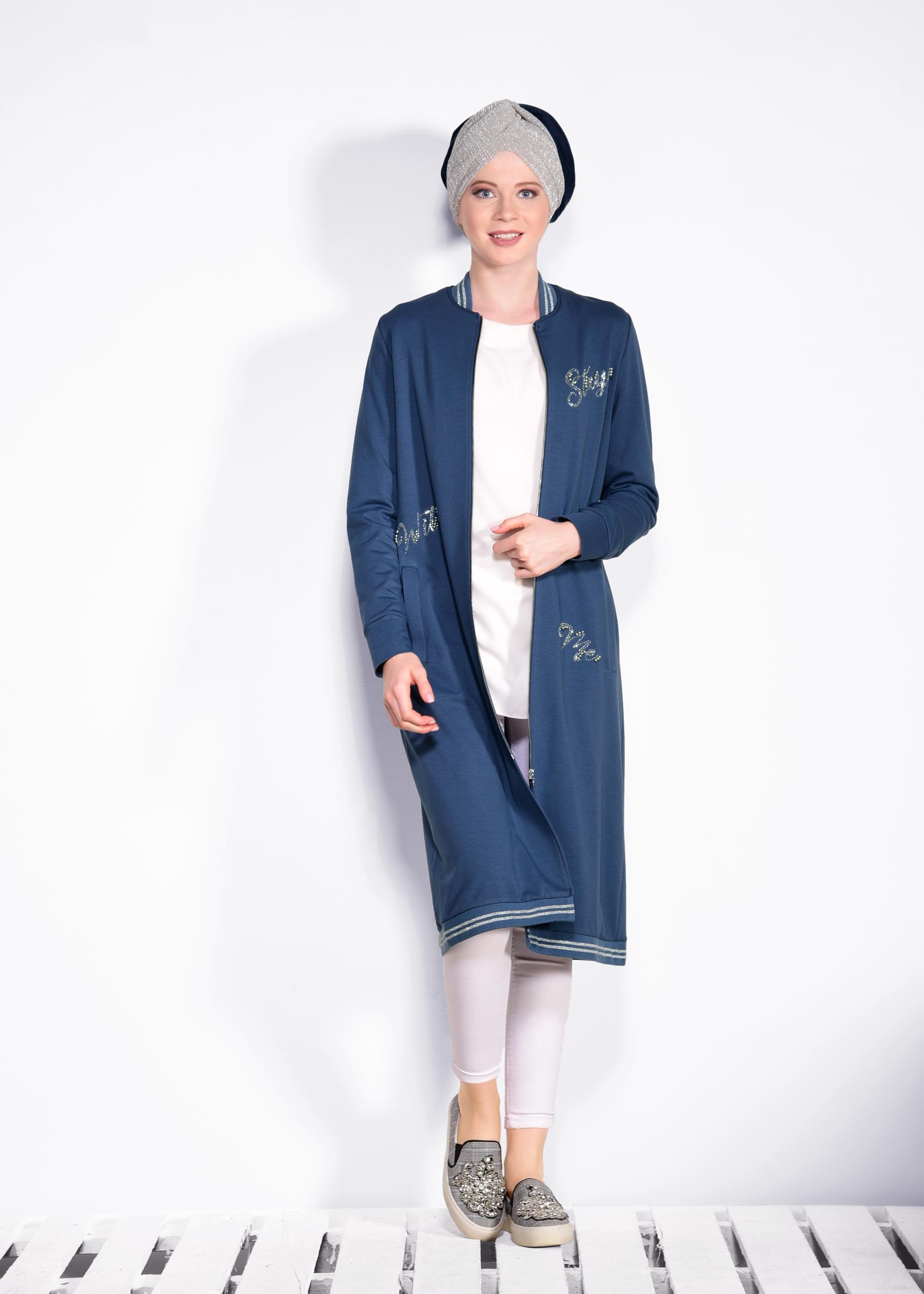 Tesettür giyim LACİVERT ŞERİT DETAYLI EŞOFMAN TUNİK 4097