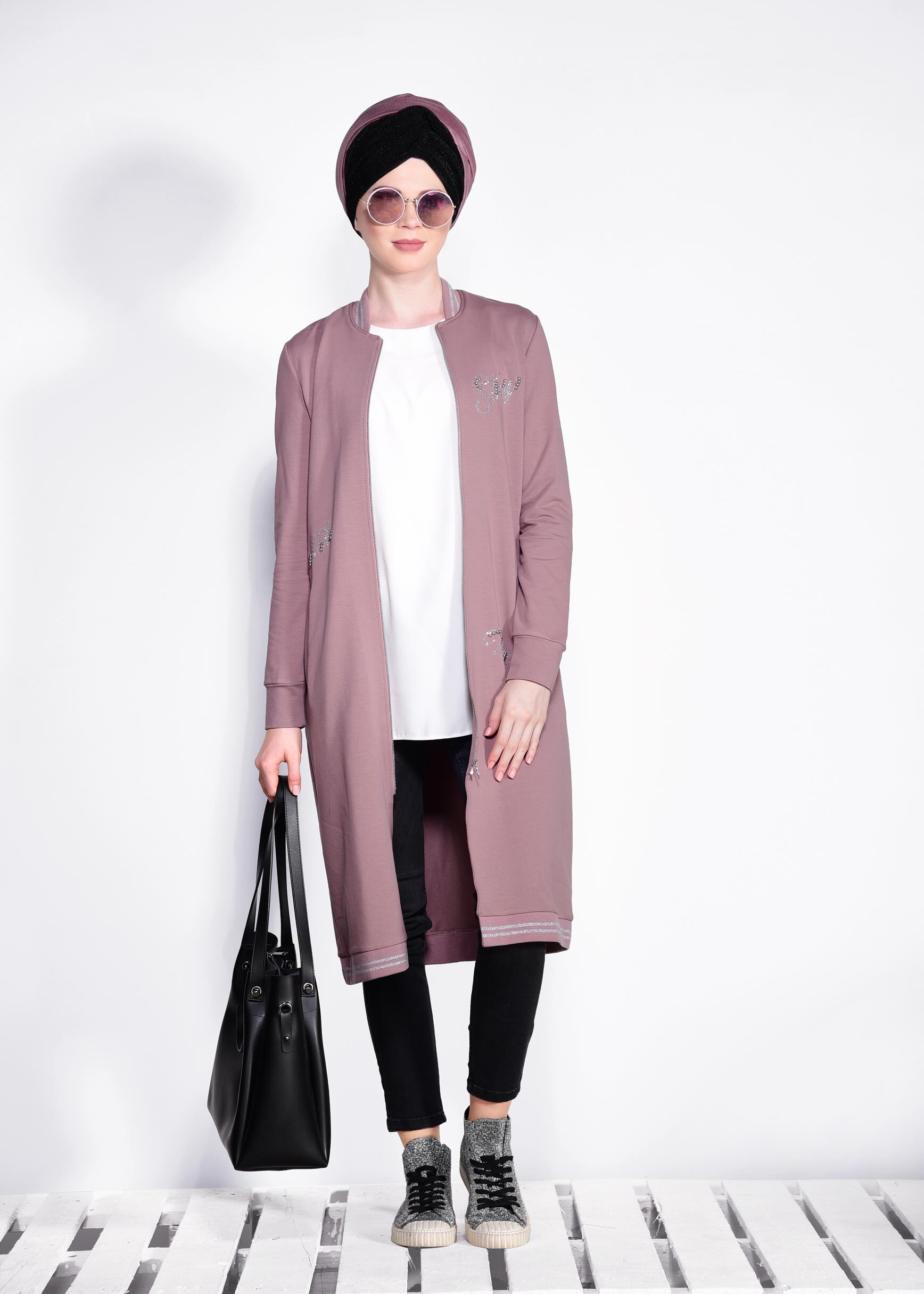 Tesettür giyim PUDRA ŞERİT DETAYLI EŞOFMAN TUNİK 4097