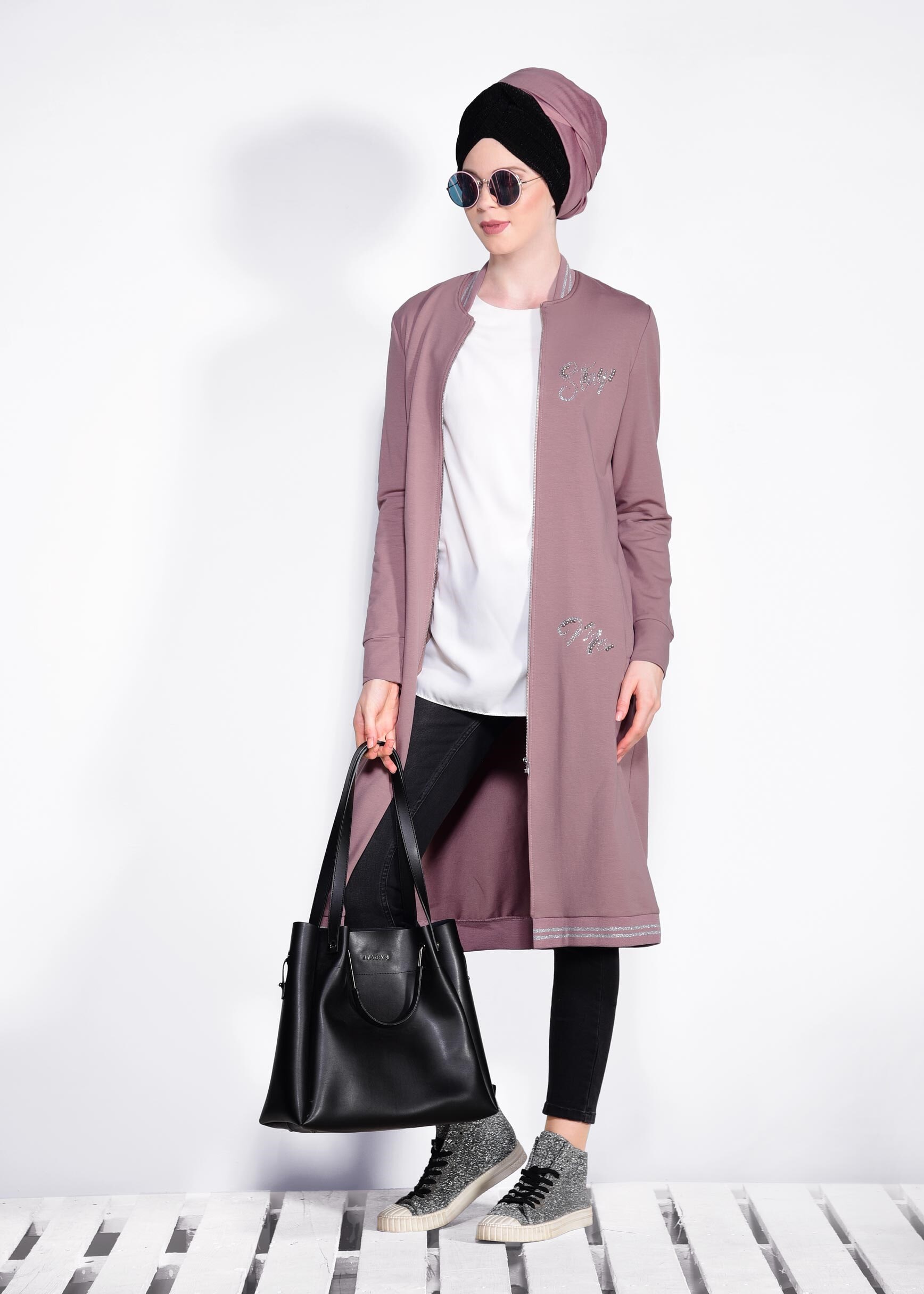 Tesettür giyim PUDRA ŞERİT DETAYLI EŞOFMAN TUNİK 4097