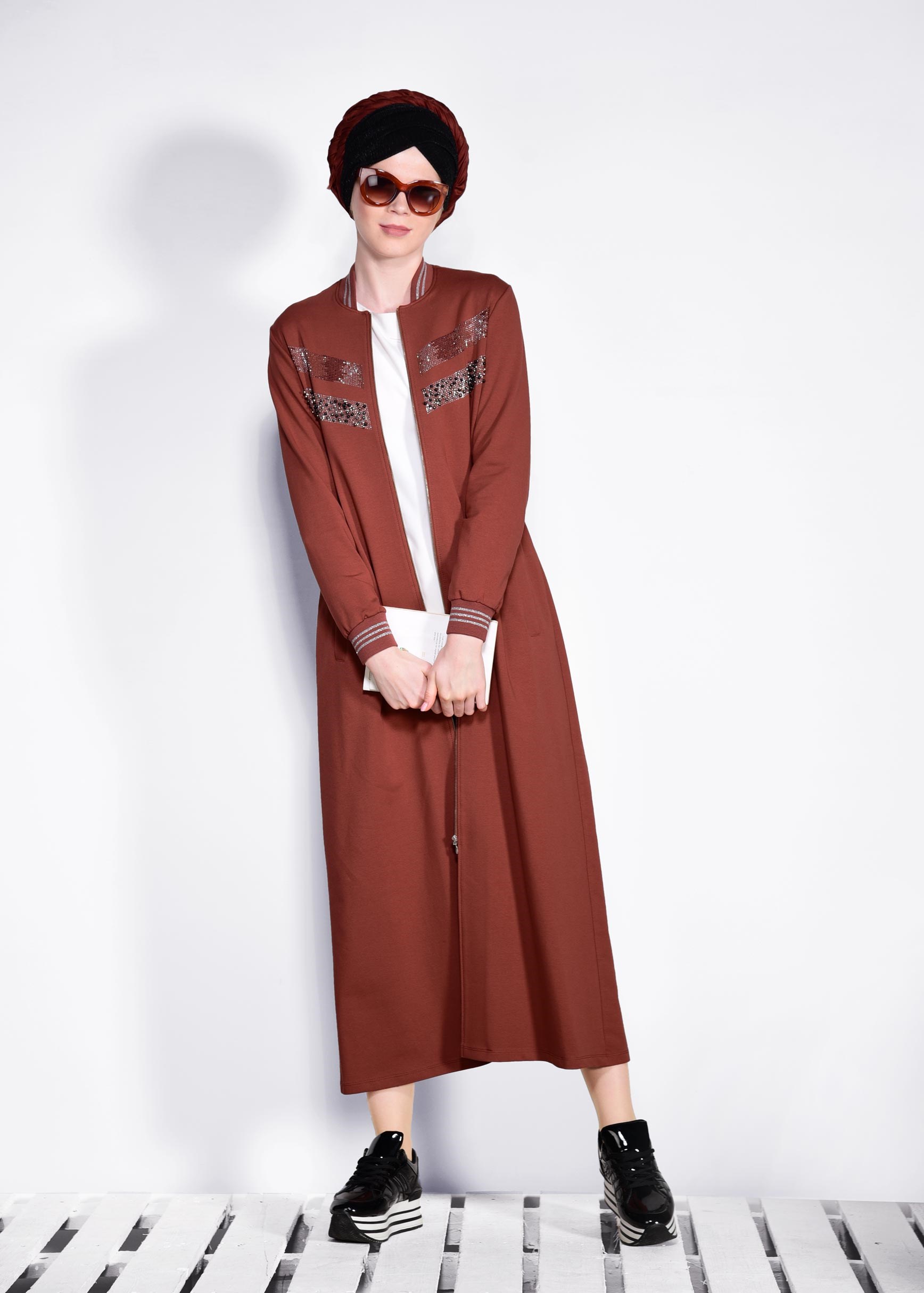 Tesettür giyim BORDO BONCUK İŞLEMELİ EŞOFMAN TUNİK 4098