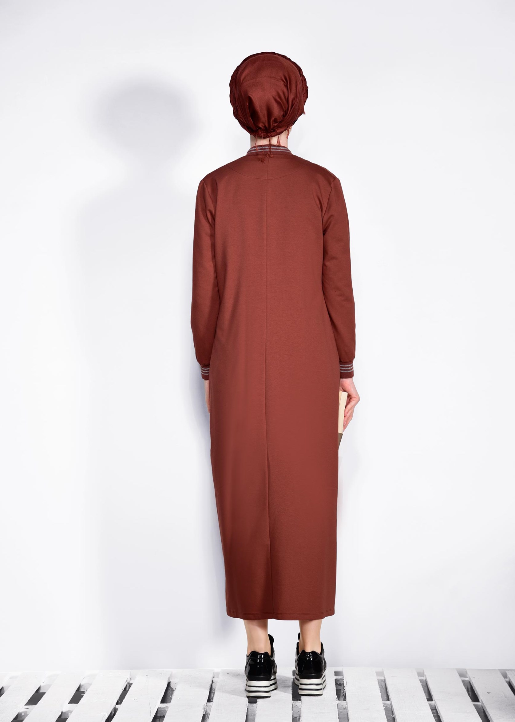 Tesettür giyim BORDO BONCUK İŞLEMELİ EŞOFMAN TUNİK 4098