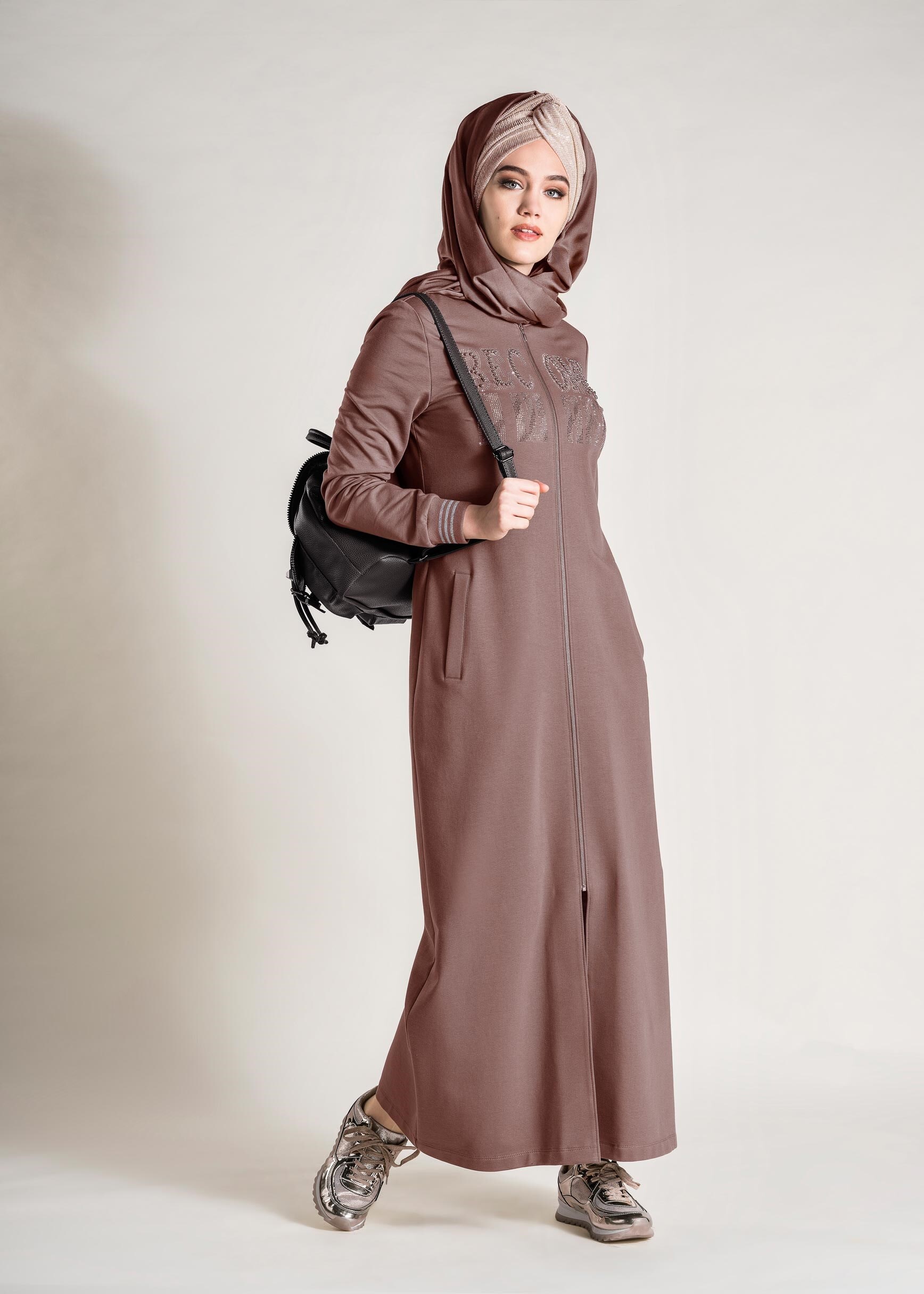 Tesettür giyim PEMBE YAZI BASKILI UZUN EŞOFMAN TUNİK 4099