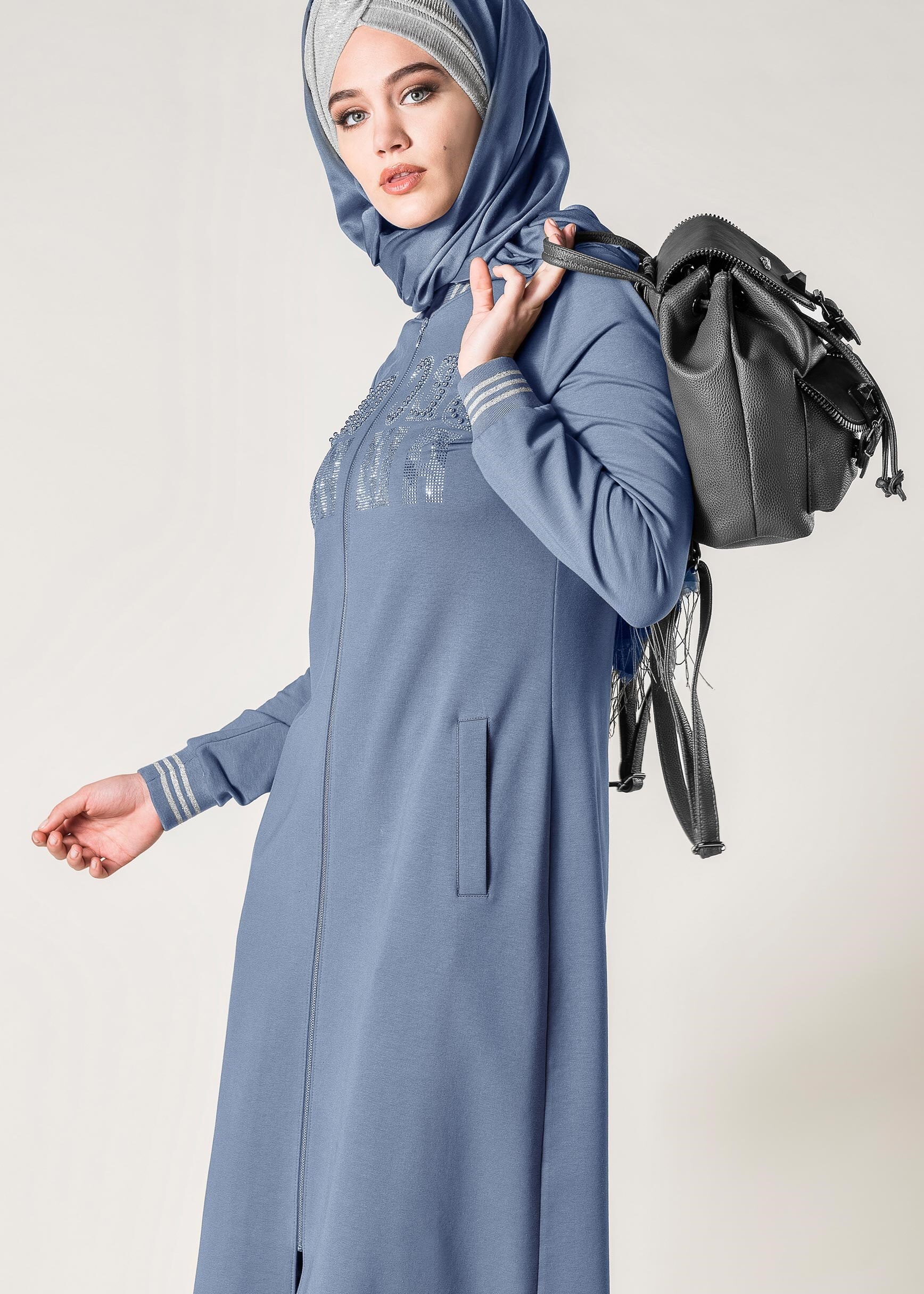 Tesettür giyim MAVİ YAZI BASKILI UZUN EŞOFMAN TUNİK 4099