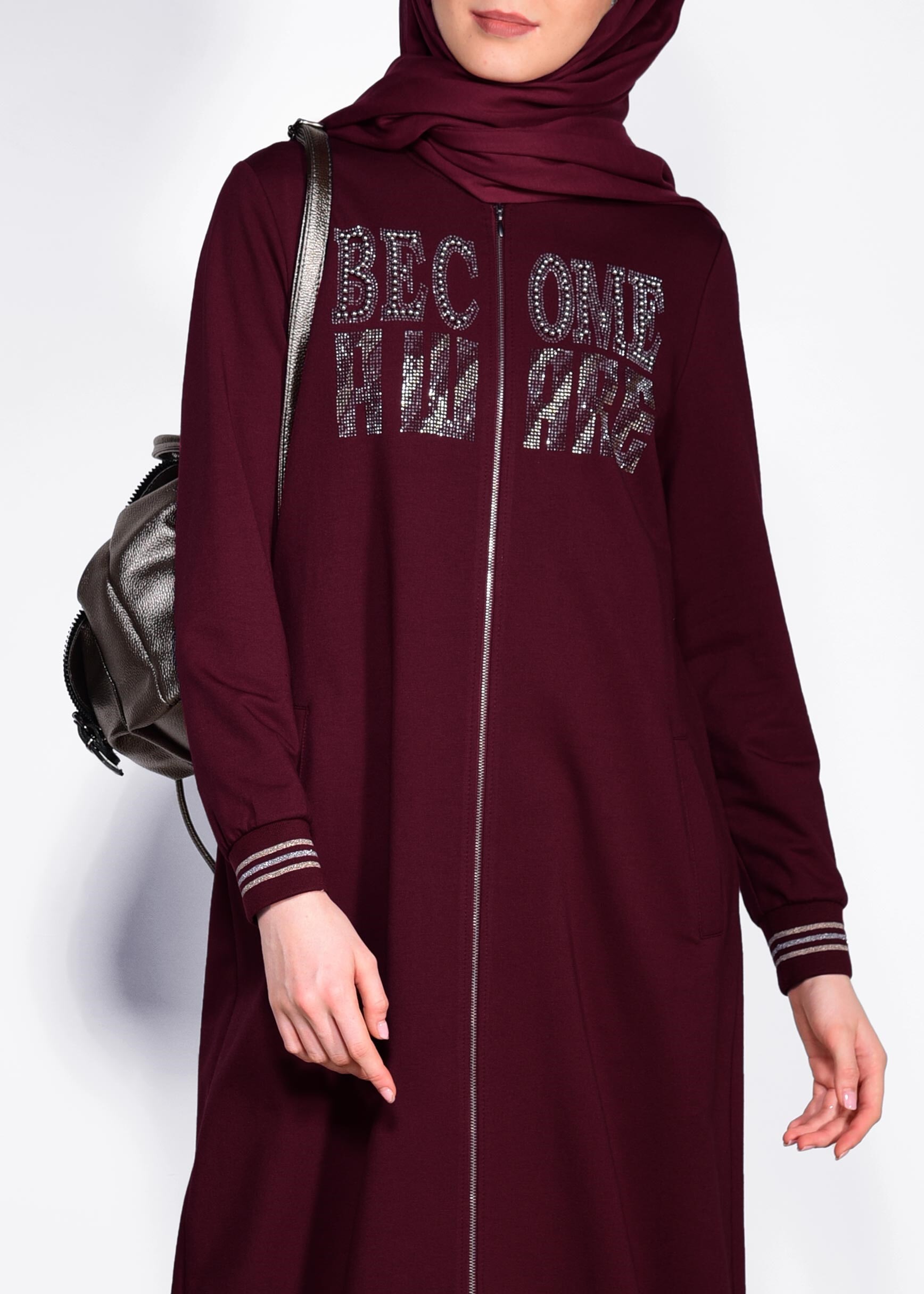 Tesettür giyim BORDO YAZI BASKILI UZUN EŞOFMAN TUNİK 4099