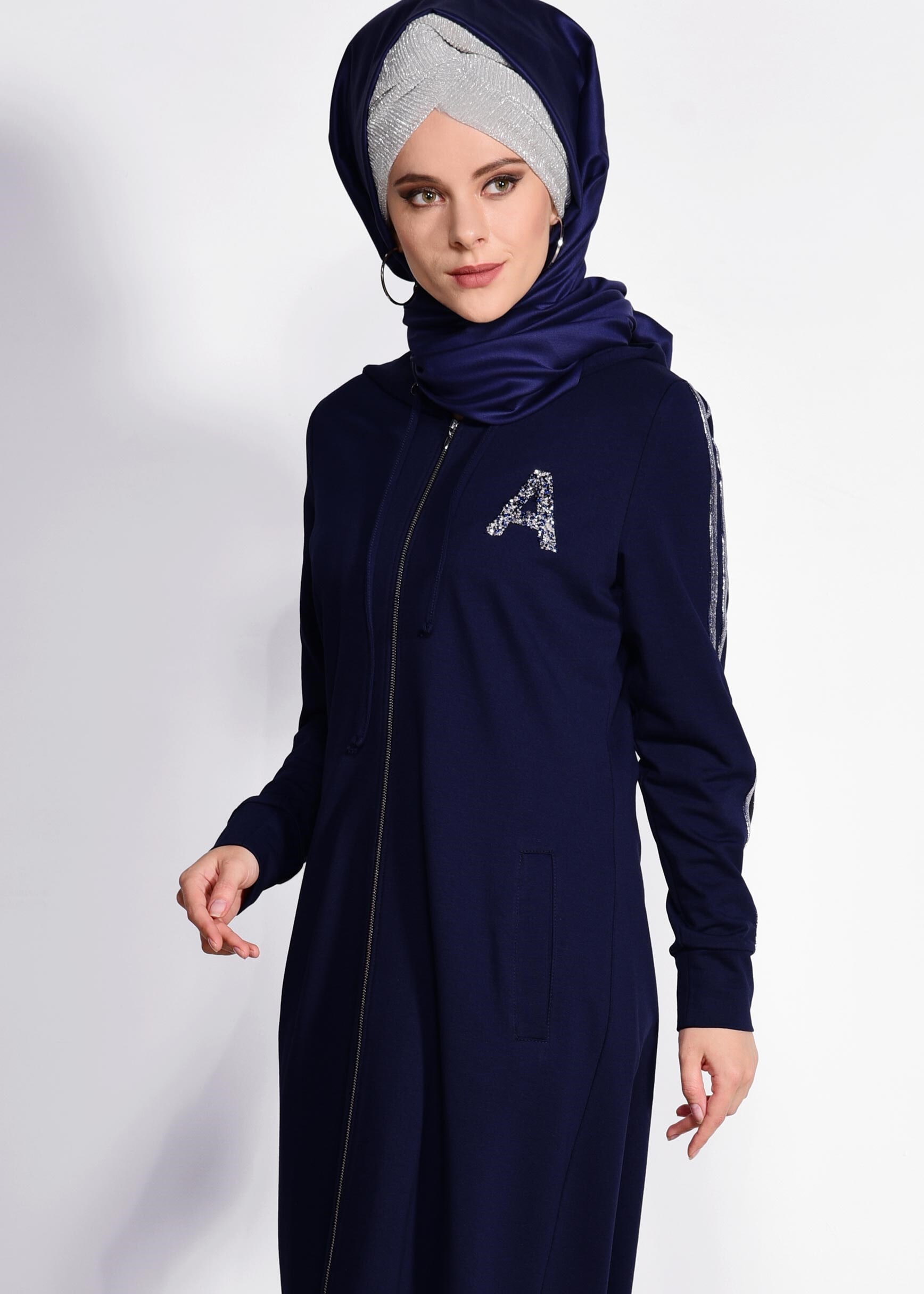 Tesettür giyim LACİVERT ARMALI KAPÜŞONLU EŞOFMAN TUNİK 4146
