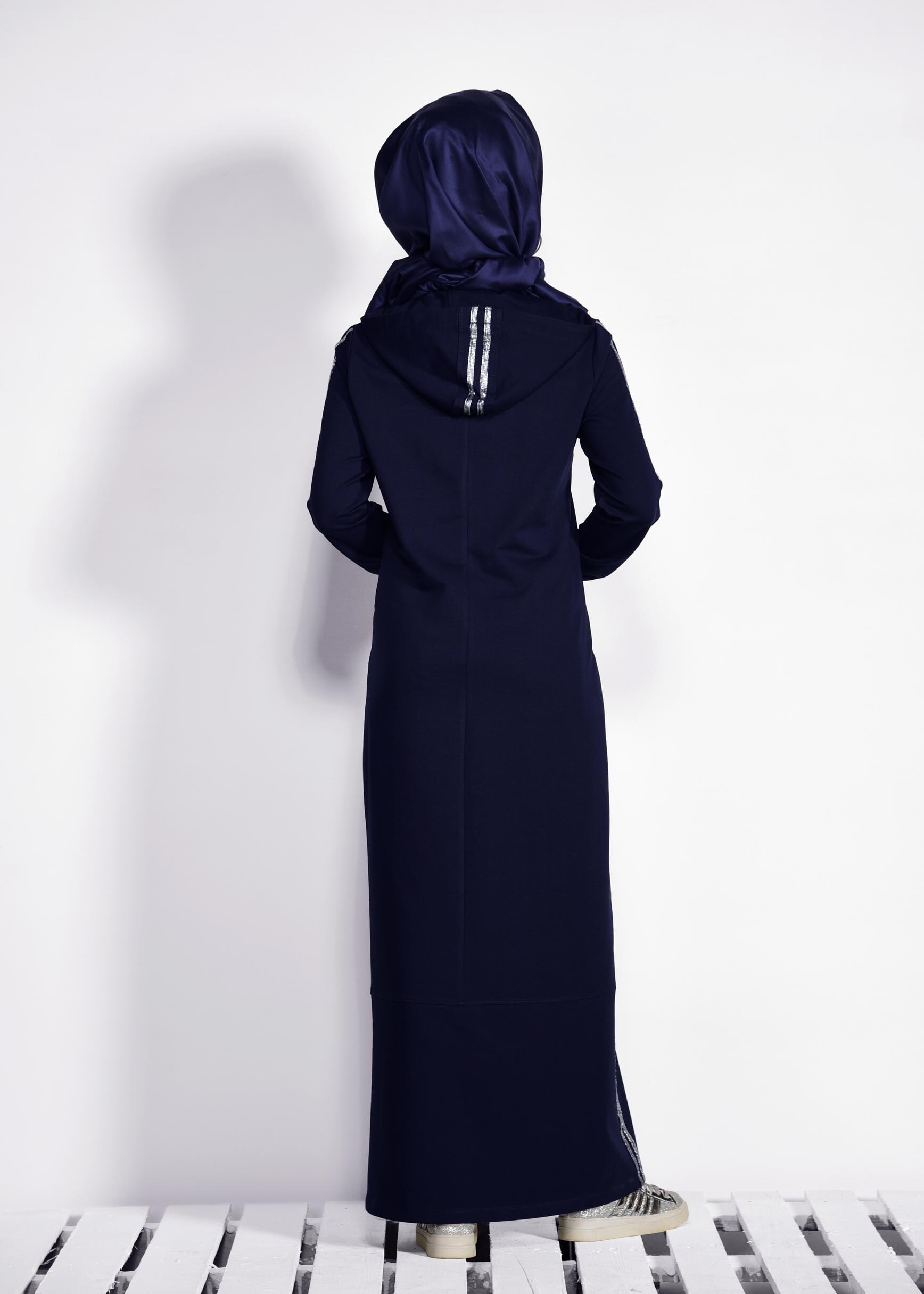 Tesettür giyim LACİVERT ARMALI KAPÜŞONLU EŞOFMAN TUNİK 4146