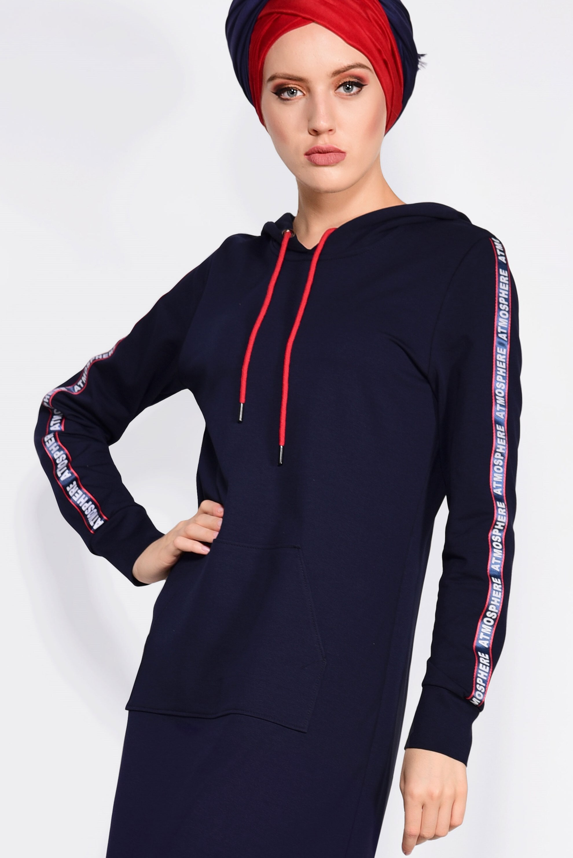 Tesettür giyim LACİVERT CEPLİ KAPÜŞONLU EŞOFMAN ELBİSE 4148 