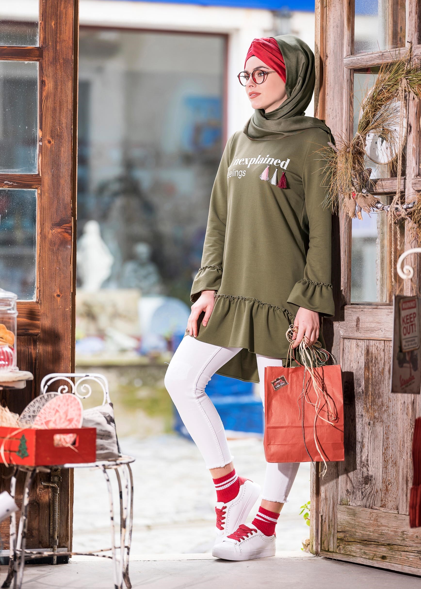 Tesettür giyim HAKİ FIRFIR DETAYLI EŞOFMAN TUNİK 4873