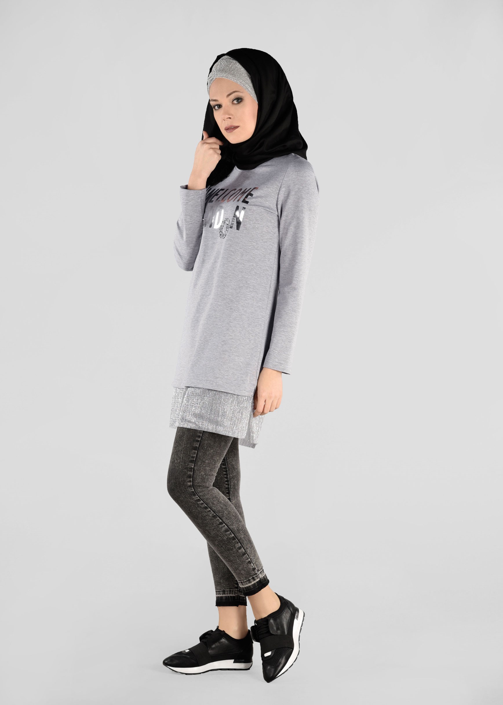 Tesettür giyim GRİ ETEK UCU PARILTILI EŞOFMAN TUNİK 4875