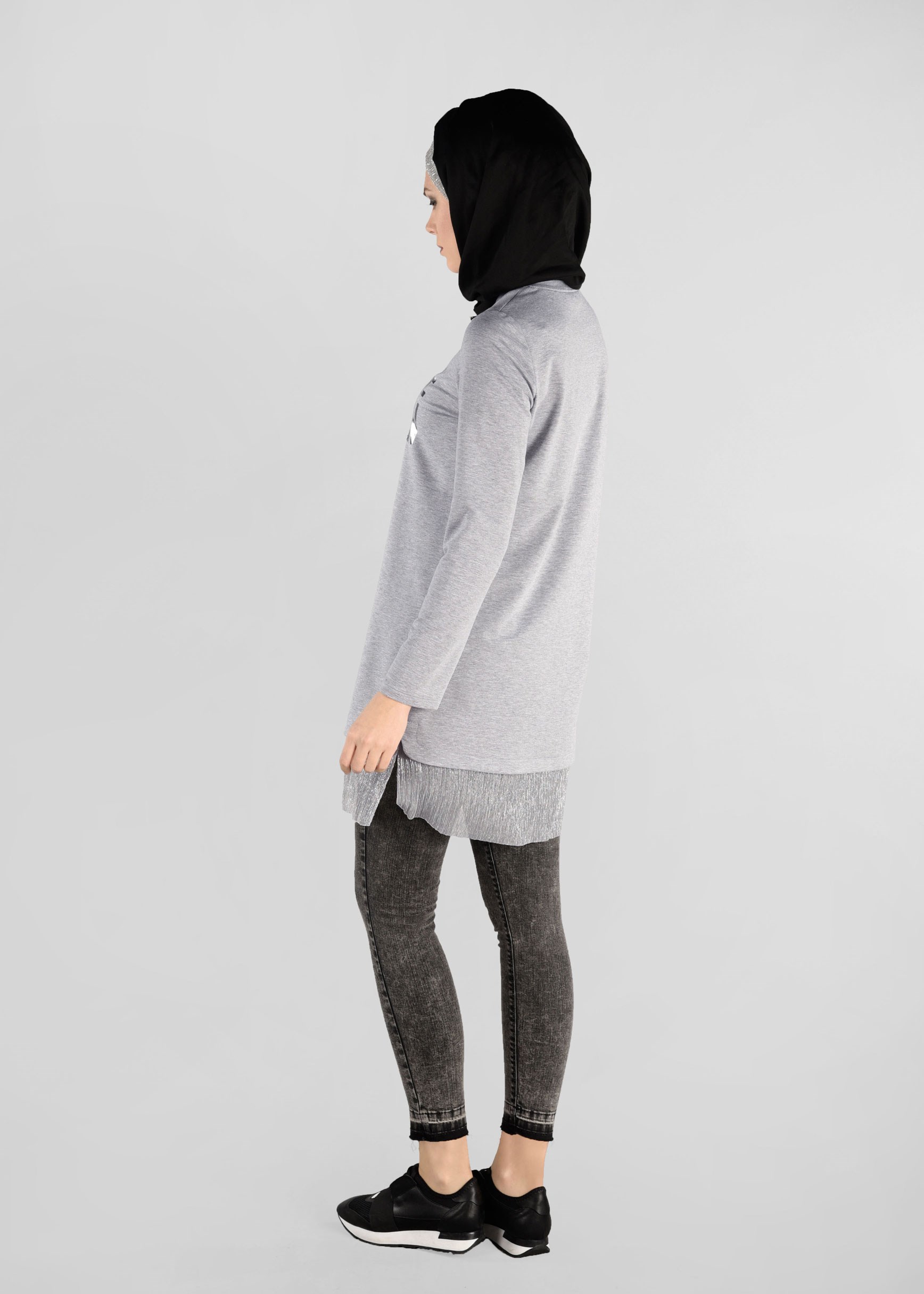 Tesettür giyim GRİ ETEK UCU PARILTILI EŞOFMAN TUNİK 4875