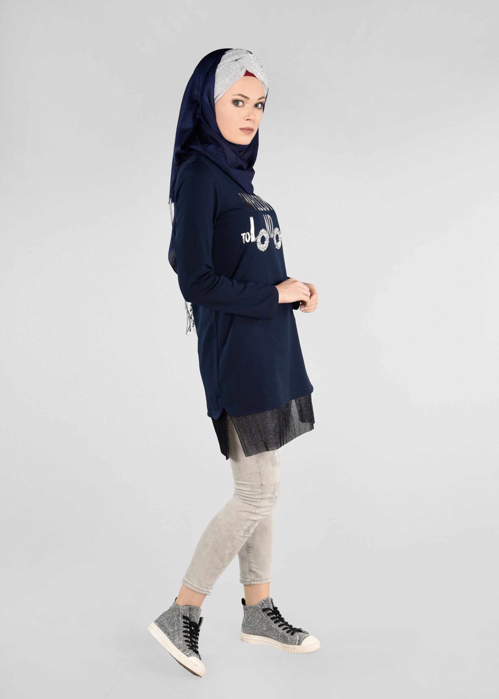 Tesettür giyim LACİVERT ETEK UCU PARILTILI EŞOFMAN TUNİK 4875