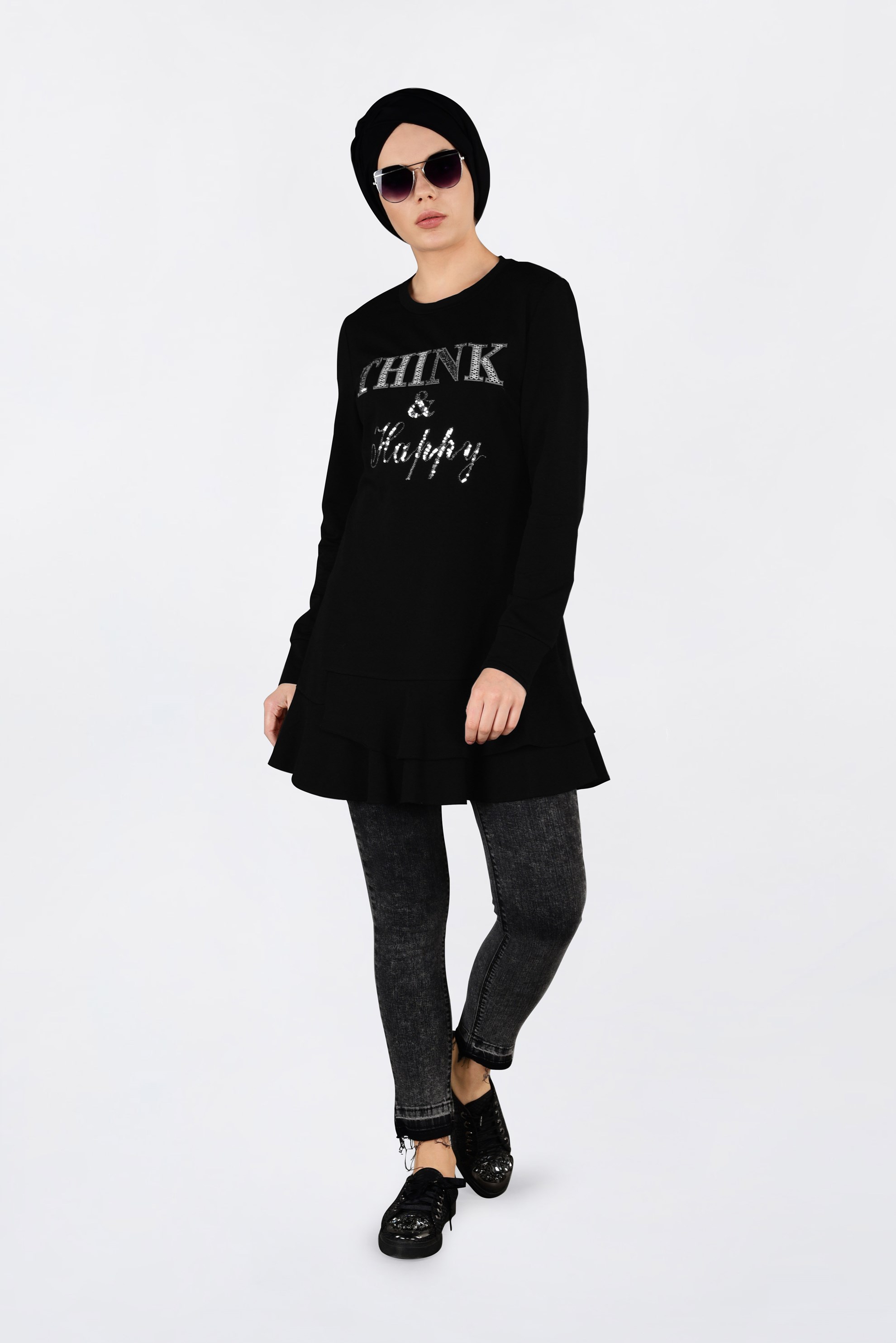 Tesettür giyim SİYAH PUL PAYET DETAYLI ETEK UCU FIRFIRLI EŞOFMAN TUNİK 4877