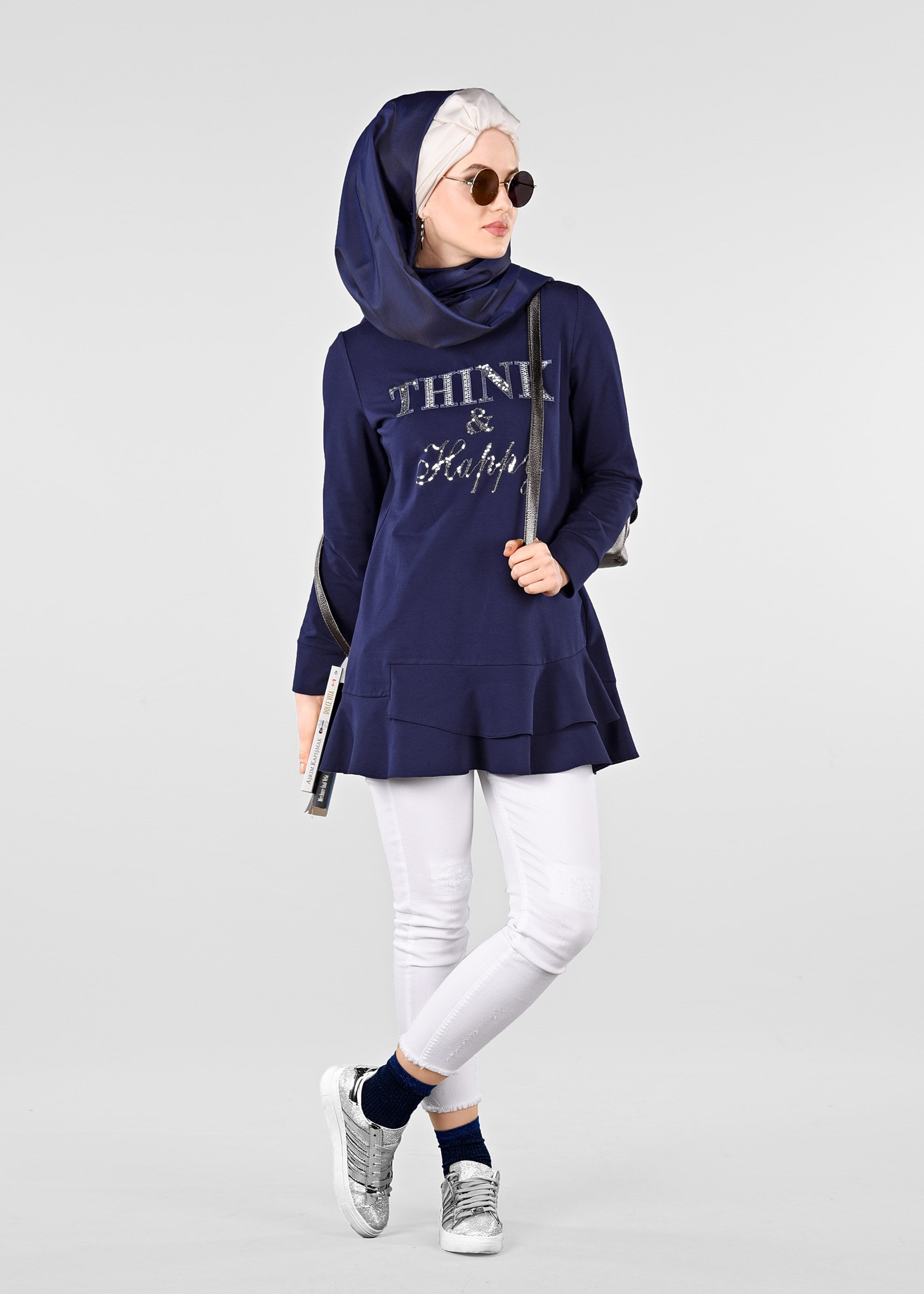 Tesettür giyim LACİVERT PUL PAYET DETAYLI ETEK UCU FIRFIRLI EŞOFMAN TUNİK 4877