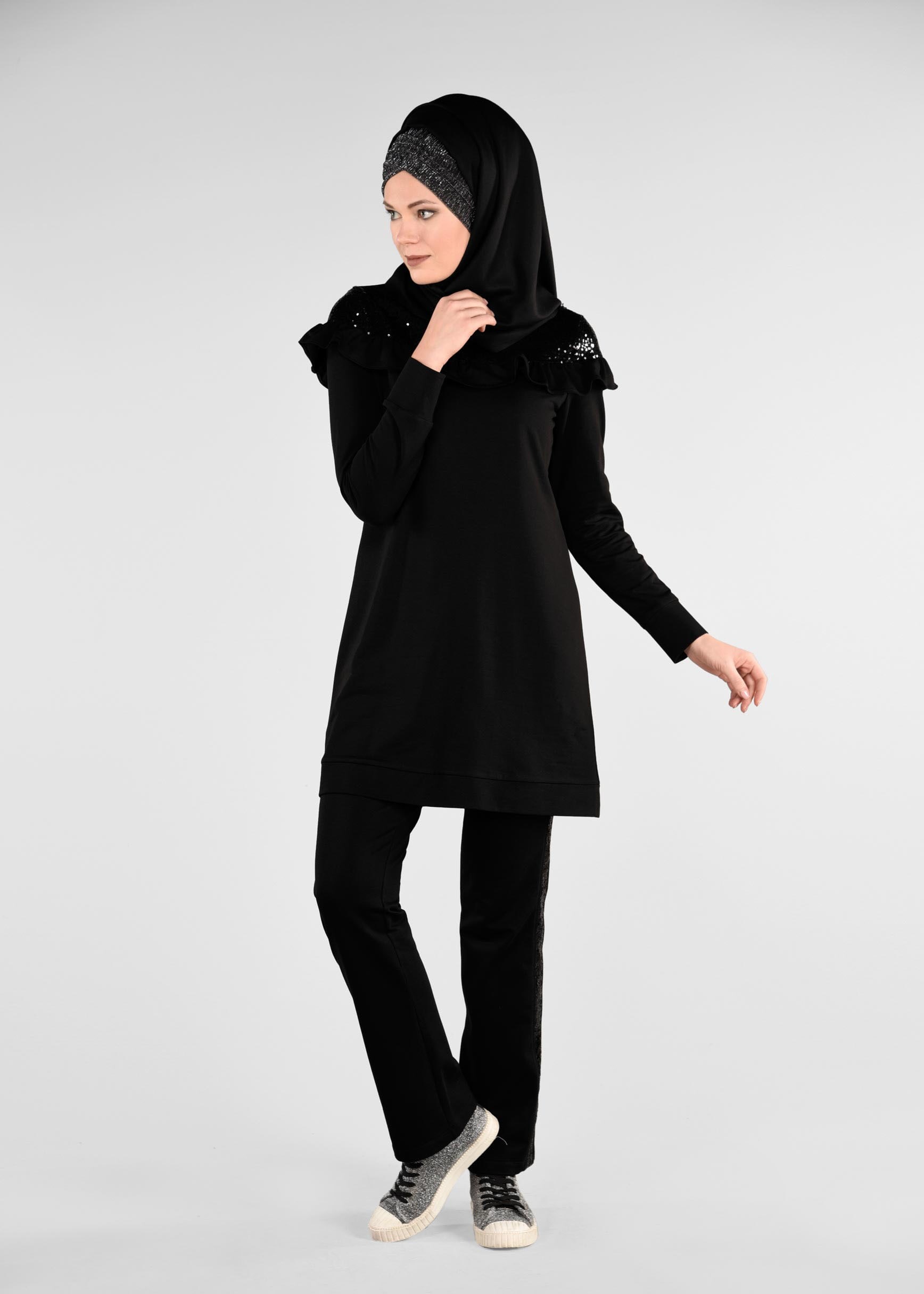 Tesettür giyim SİYAH PUL PAYETLİ 2&prime;Lİ EŞOFMAN TAKIM 4881