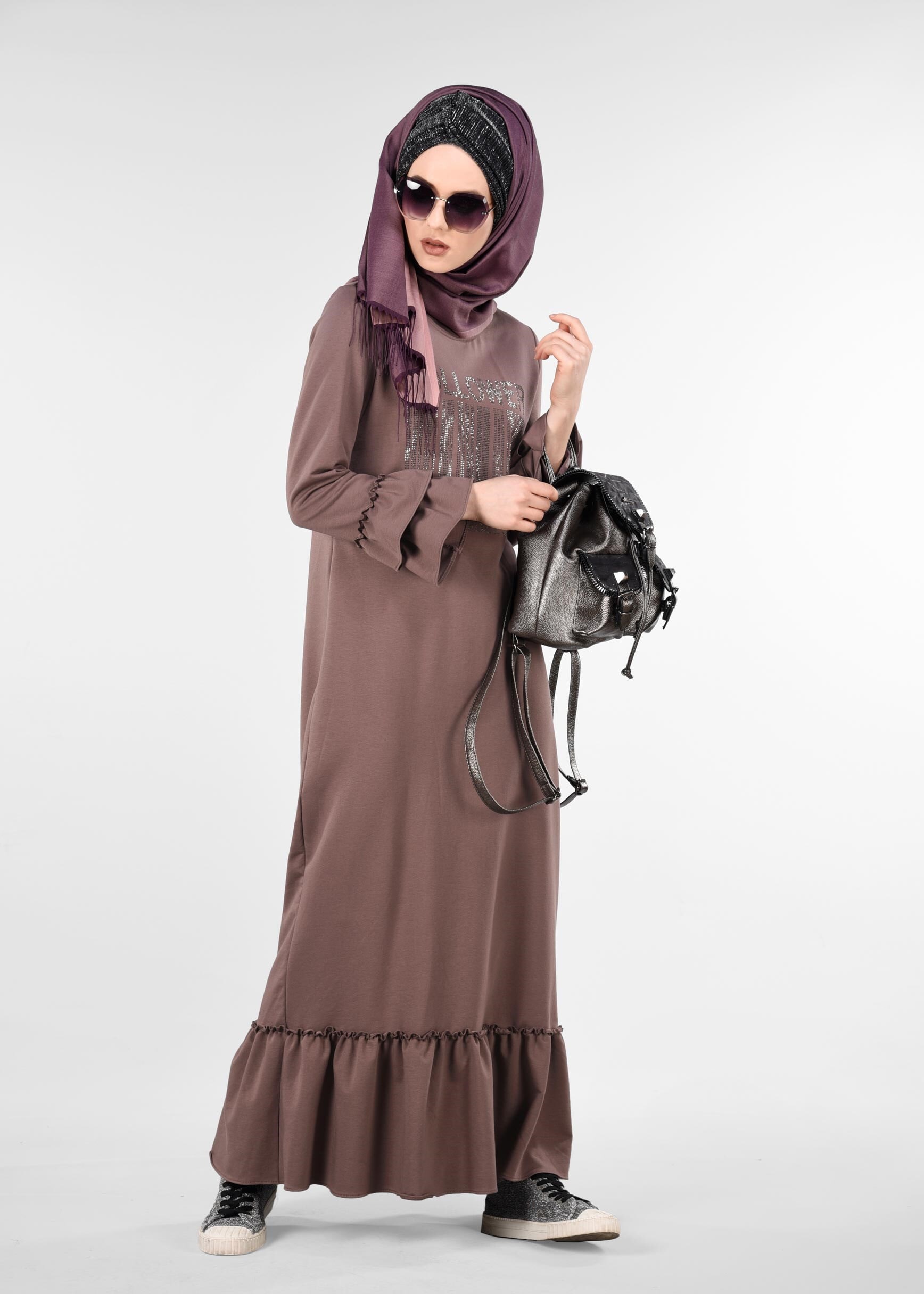 Tesettür giyim PEMBE ETEK UCU VE KOLLARI VOLANLI EŞOFMAN ELBİSE 4882