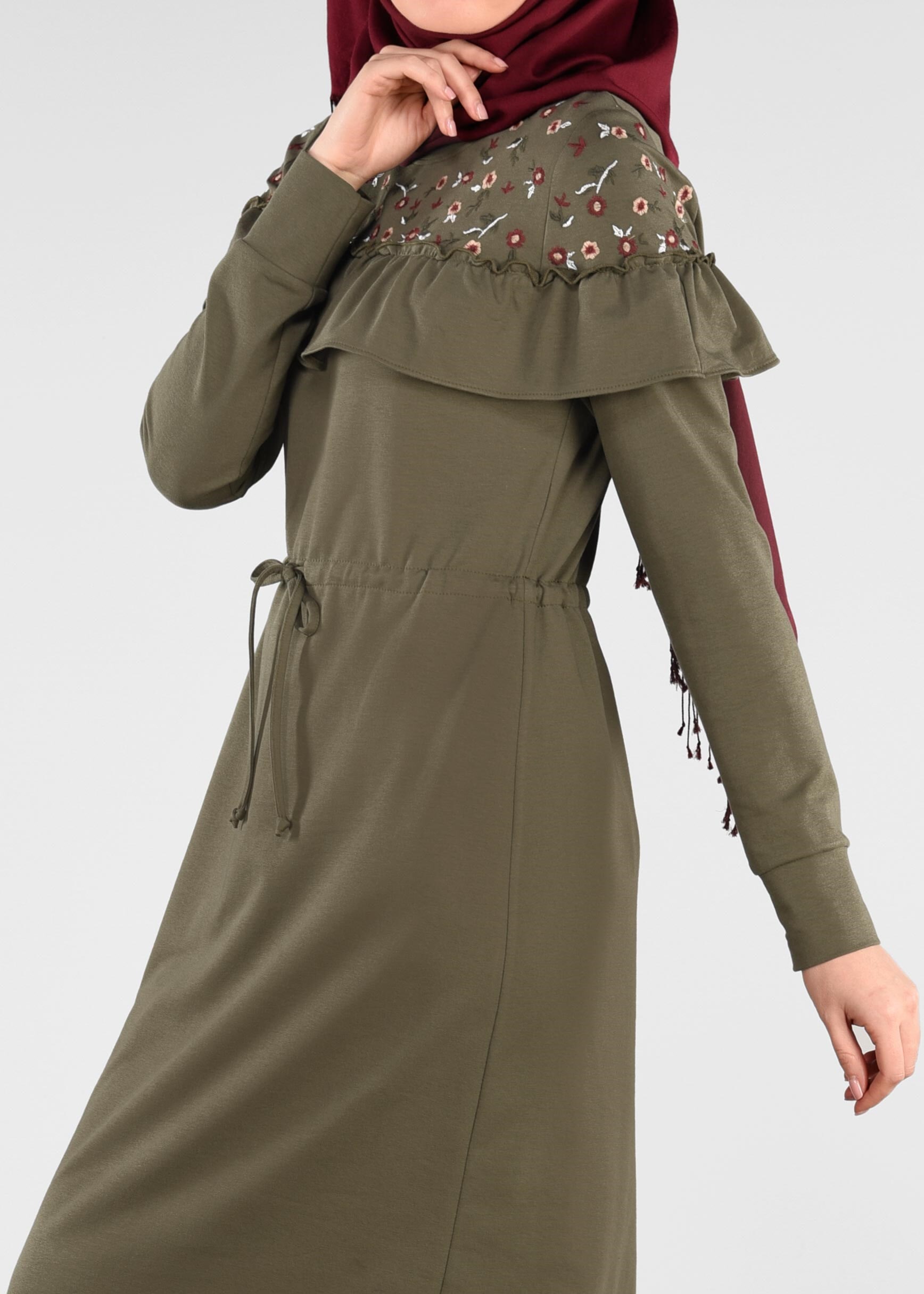 Tesettür giyim HAKİ NAKIŞLI EŞOFMAN ELBİSE 4883 