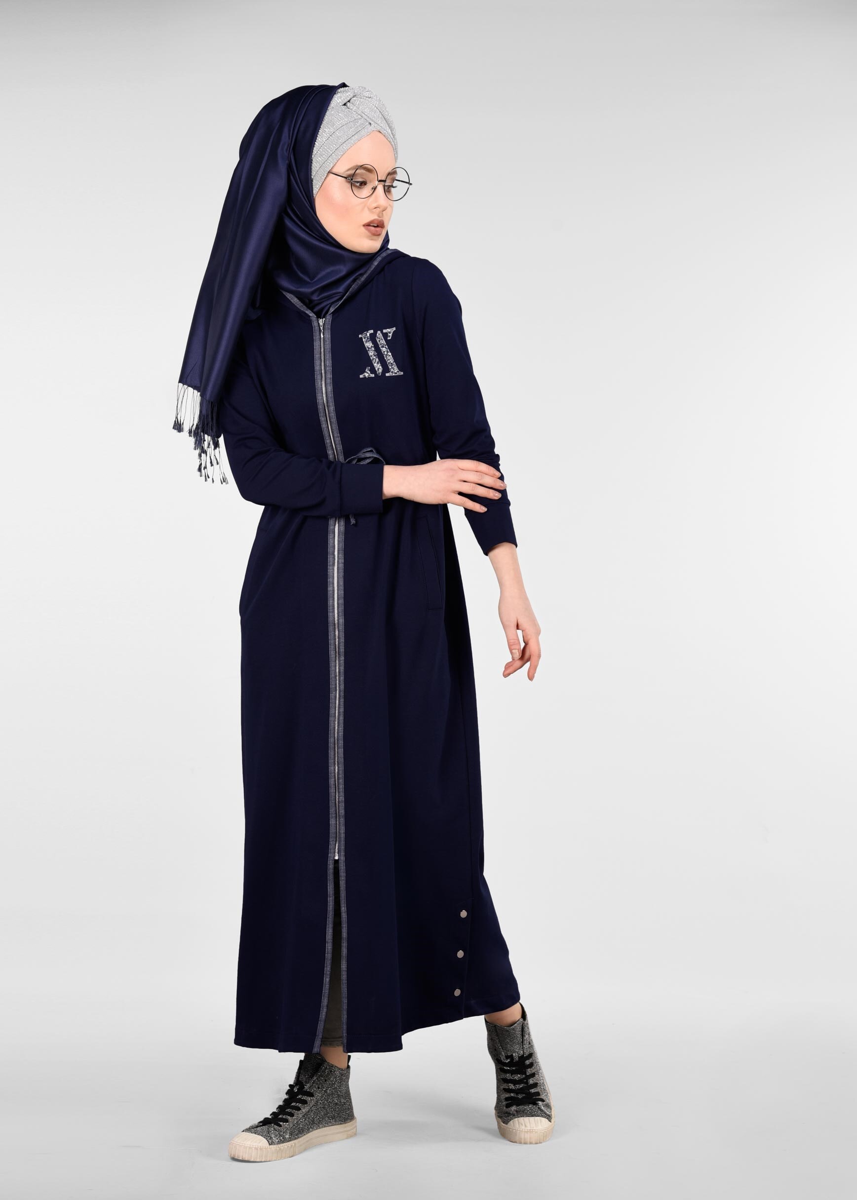Tesettür giyim LACİVERT KAPÜŞONLU FERMUARLI EŞOFMAN TUNİK 4910