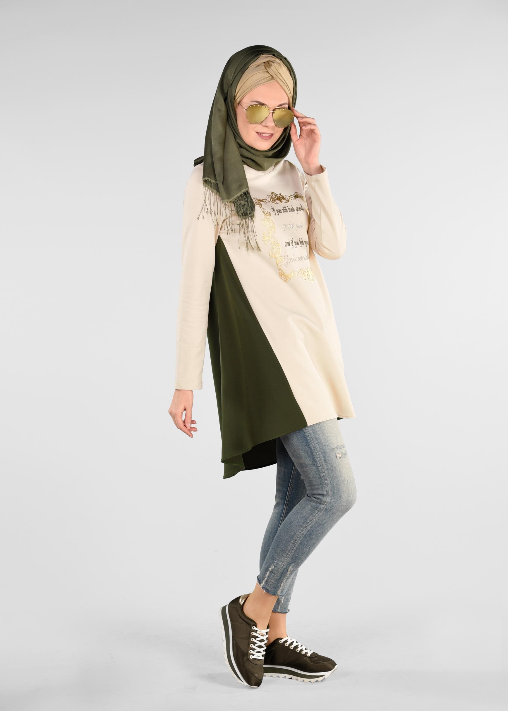 Tesettür giyim BEJ İKİ RENKLİ EŞOFMAN TUNİK 4914