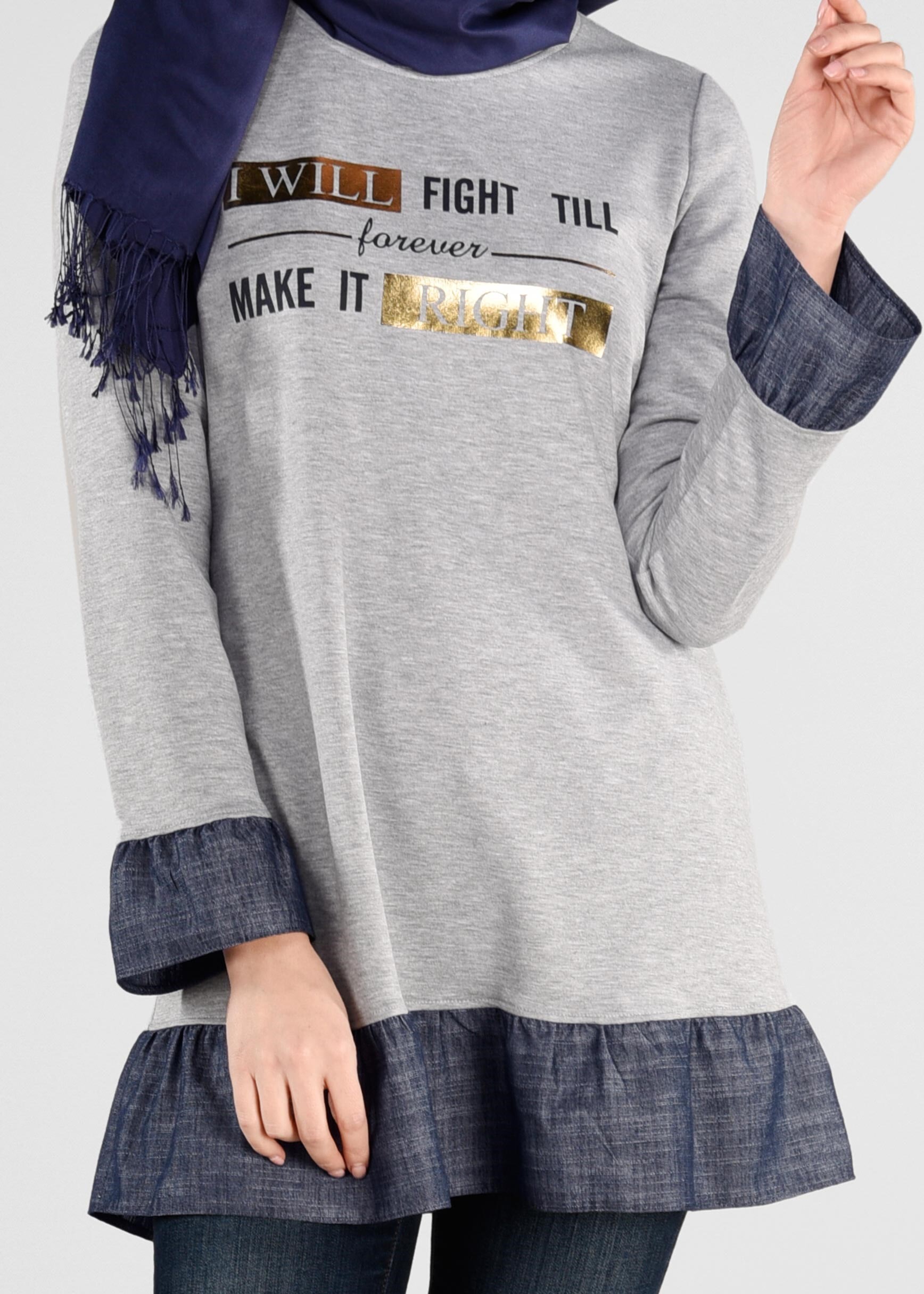 Tesettür giyim GRİ ETEK UCU VE BİLEKLERİ FIRFIRLI EŞOFMAN TUNİK 4915