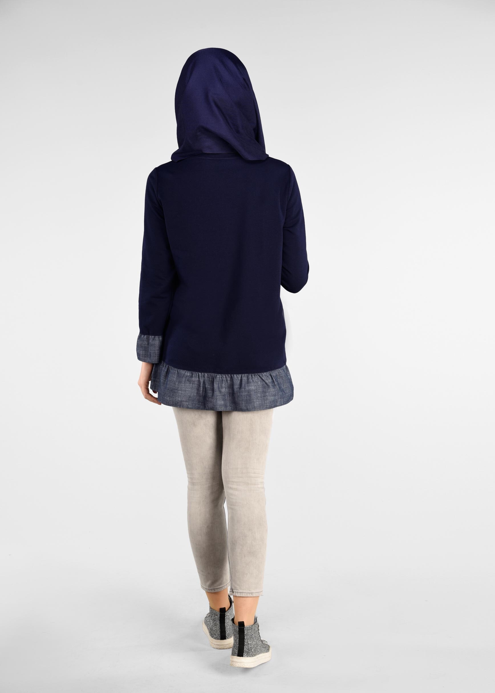 Tesettür giyim LACİVERT ETEK UCU VE BİLEKLERİ FIRFIRLI EŞOFMAN TUNİK 4915