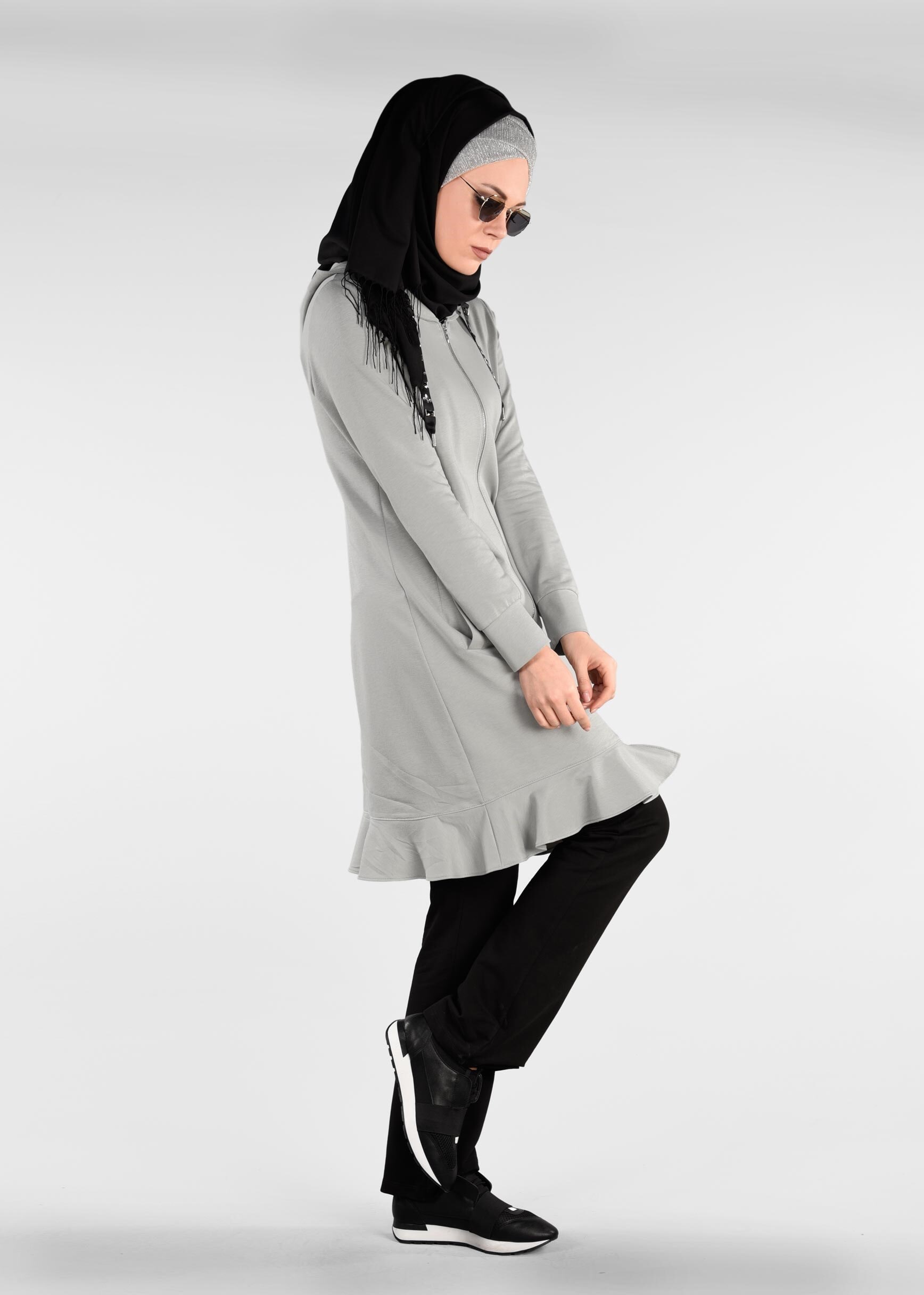 Tesettür giyim BEJ ETEK UCU VOLANLI 2&prime;Lİ EŞOFMAN TAKIM 4917 