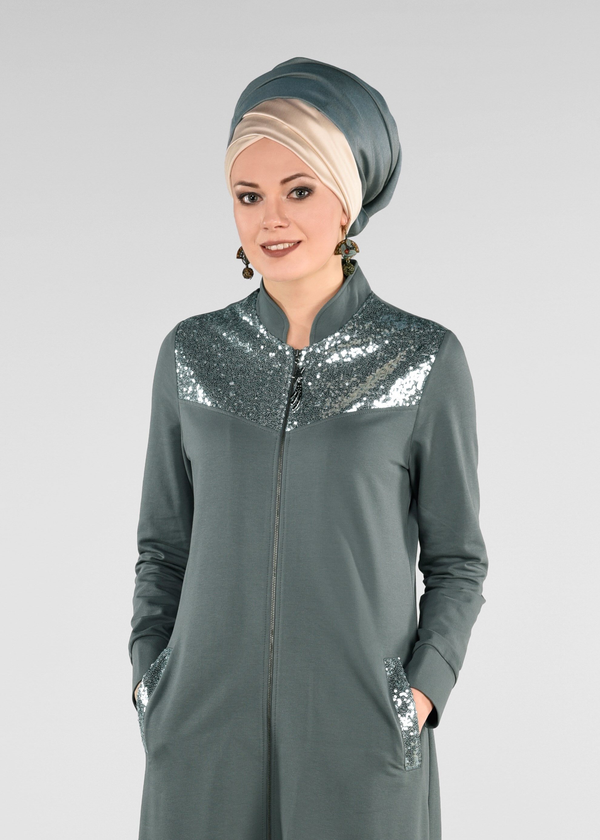 Tesettür giyim YEŞİL PUL PAYETLİ UZUN EŞOFMAN TUNİK 4931